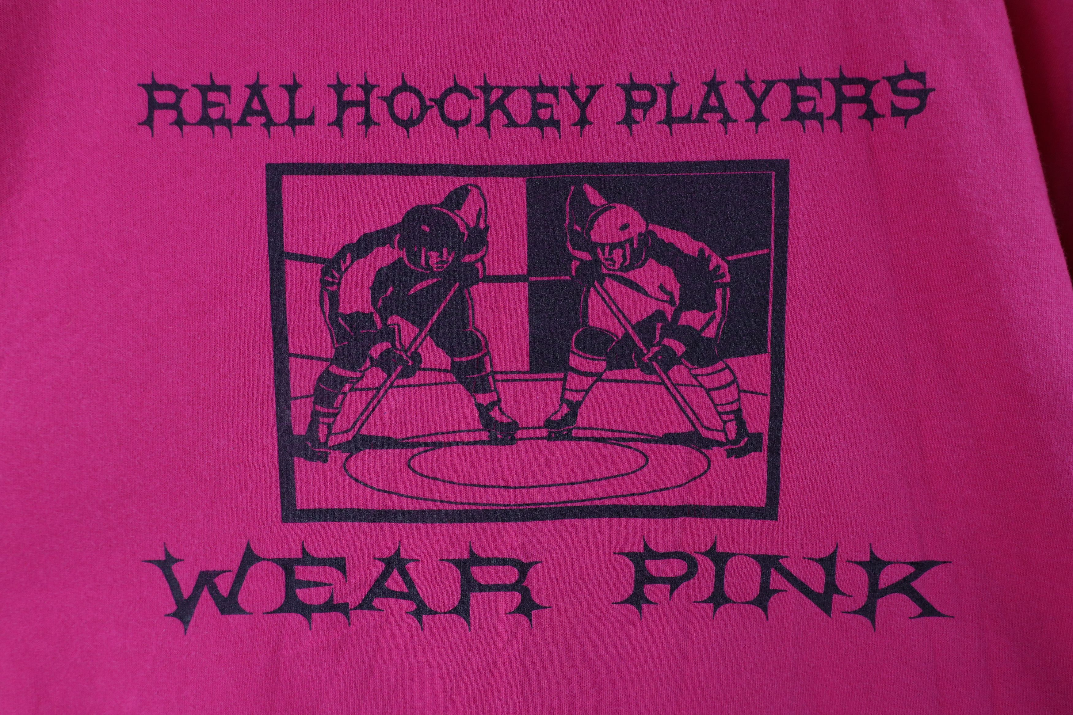 Vintage Vintage 90s Hockey Players Wear Pink Shot Sleeve T-Shirt Size US L / EU 52-54 / 3 - 4 Thumbnail