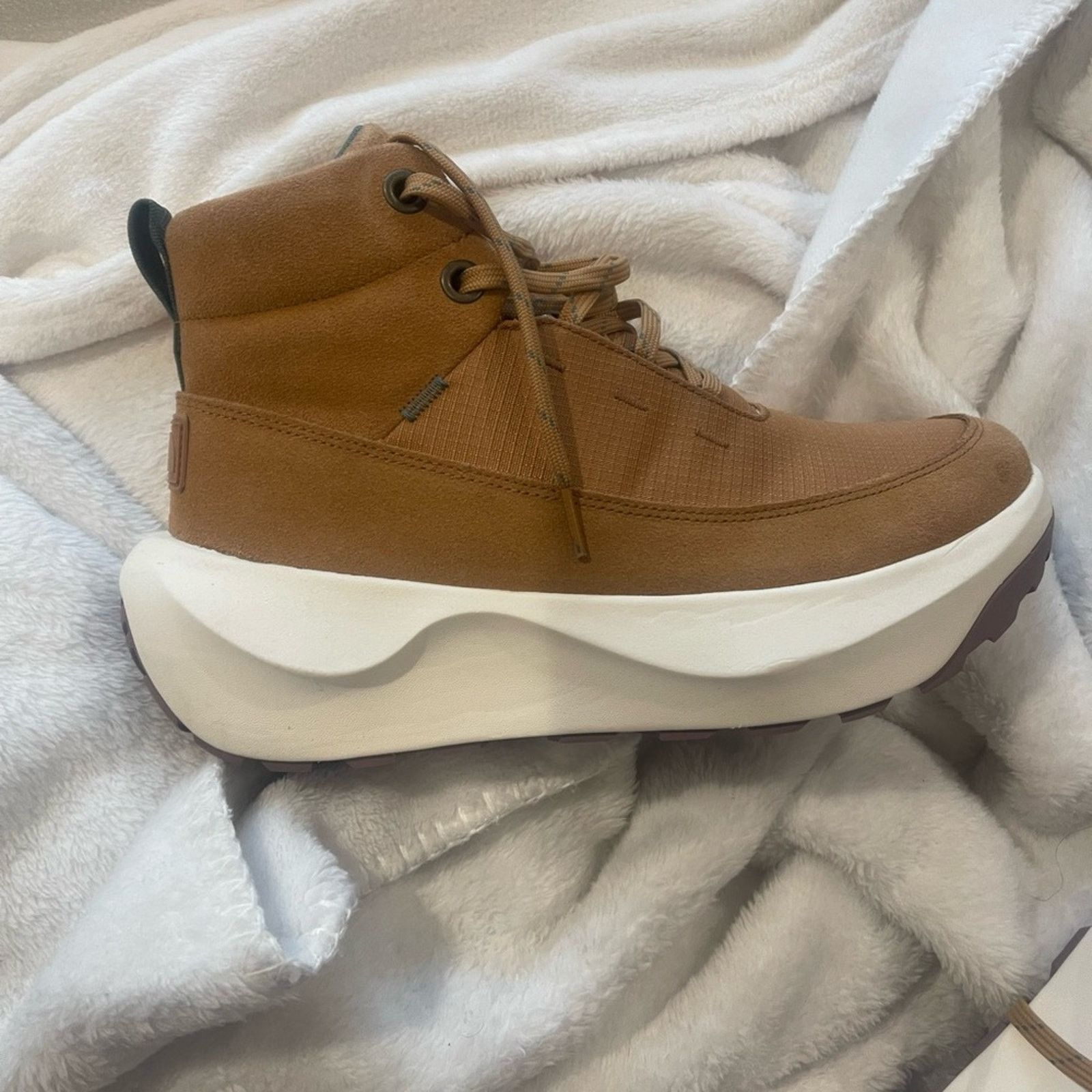 The North Face The North Face Tan Lace Up Boots with High Top Design Size US 9.5 / IT 39.5 - 2 Thumbnail