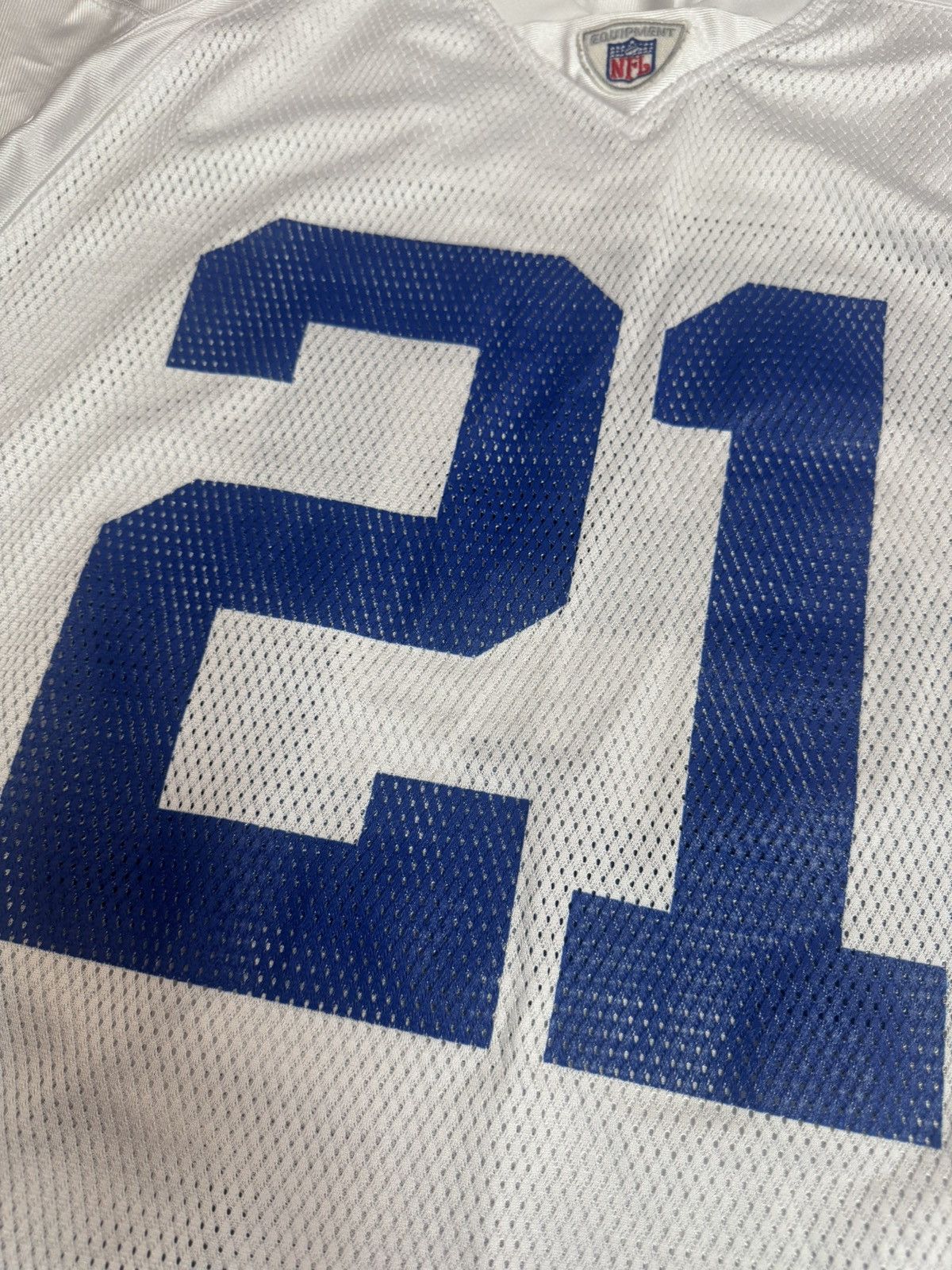 Reebok Dallas Cowboys Julius Jones #21 NFL Alternate Away Jersey Size US L / EU 52-54 / 3 - 3 Thumbnail