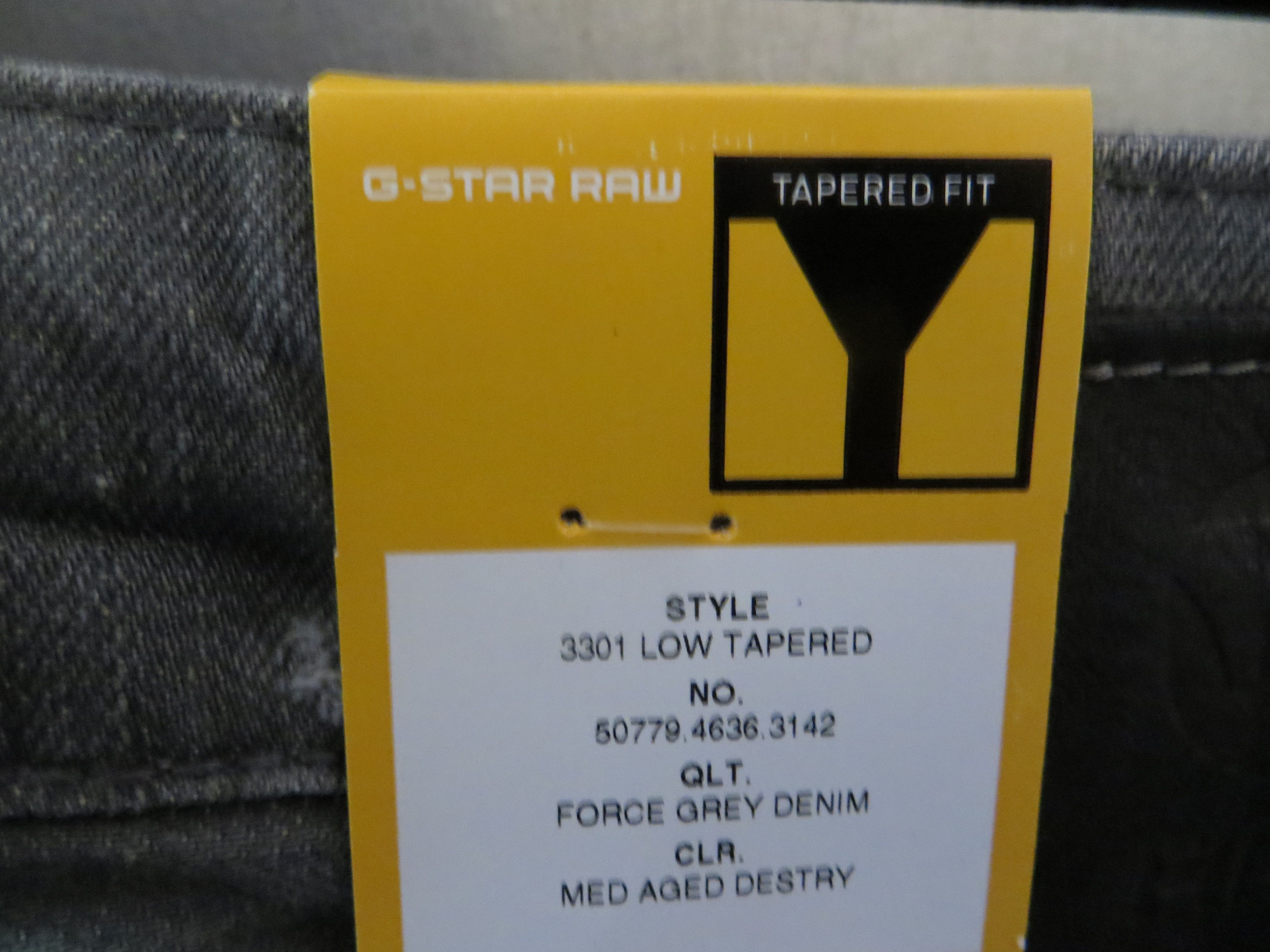 G-Star 3301 LOW TAPERED DENIM JEANS 31 X 34 Size US 31 - 4 Thumbnail