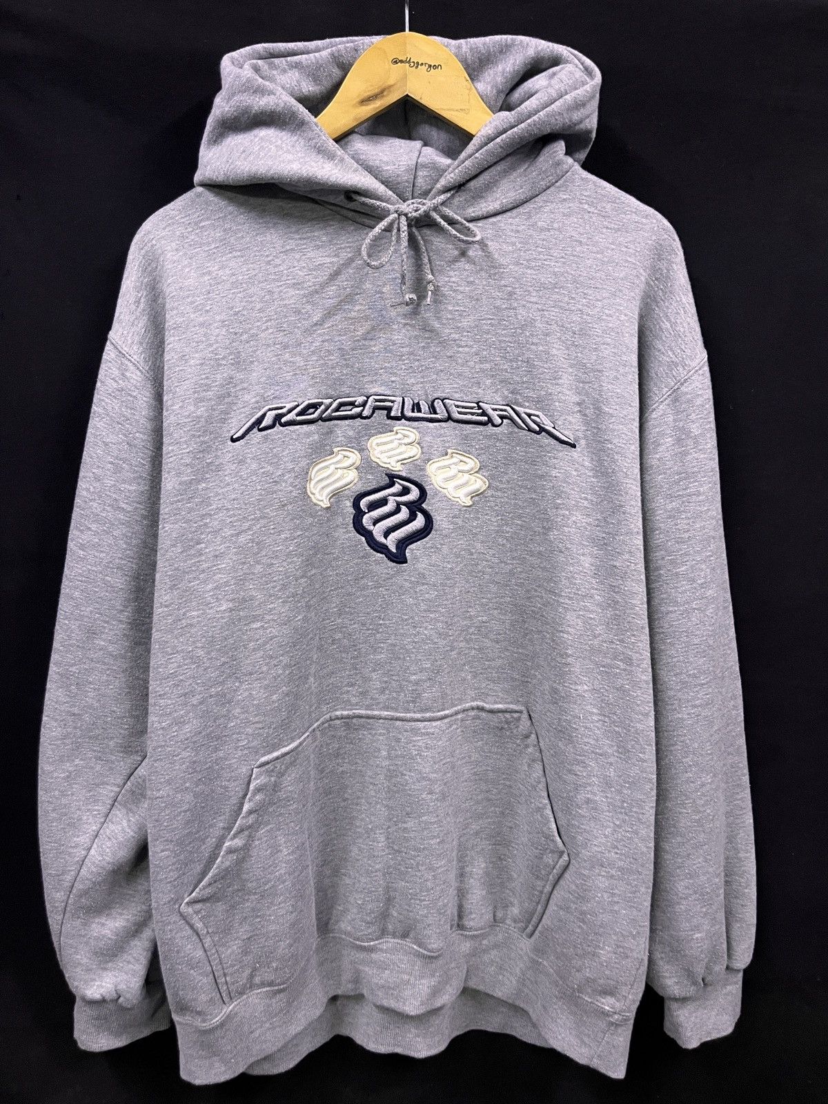 Rocawear VINTAGE EMBROIDERY ROCAWEAR HOODIE Size US XL / EU 56 / 4 - 1 Thumbnail