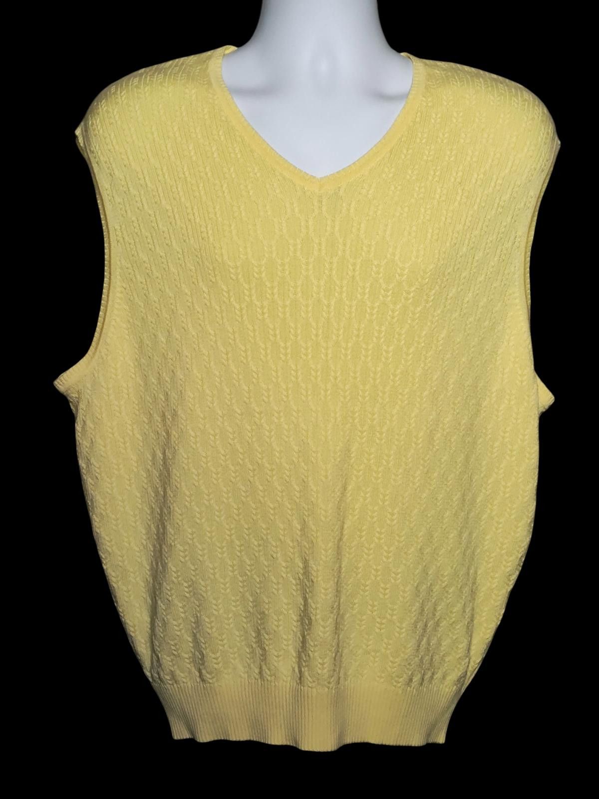 Jos. A. Bank Jos. A Bank Men's Yellow V-Neck Sweater Vest Size US M / EU 48-50 / 2 - 4 Thumbnail