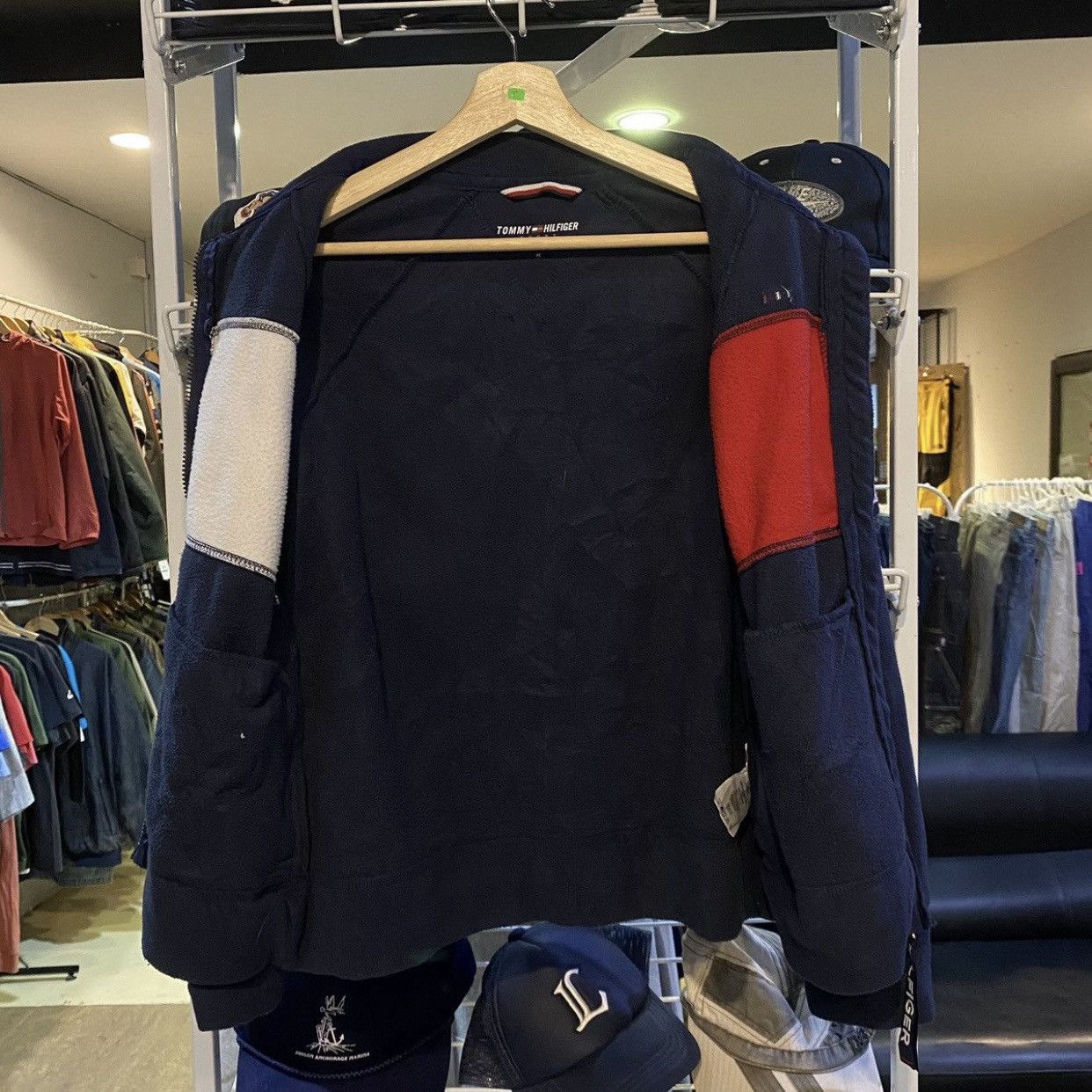 Tommy Hilfiger × Vintage Tommy Hilfiger Sport Fleece Logo Jackets Size US M / EU 48-50 / 2 - 3 Thumbnail