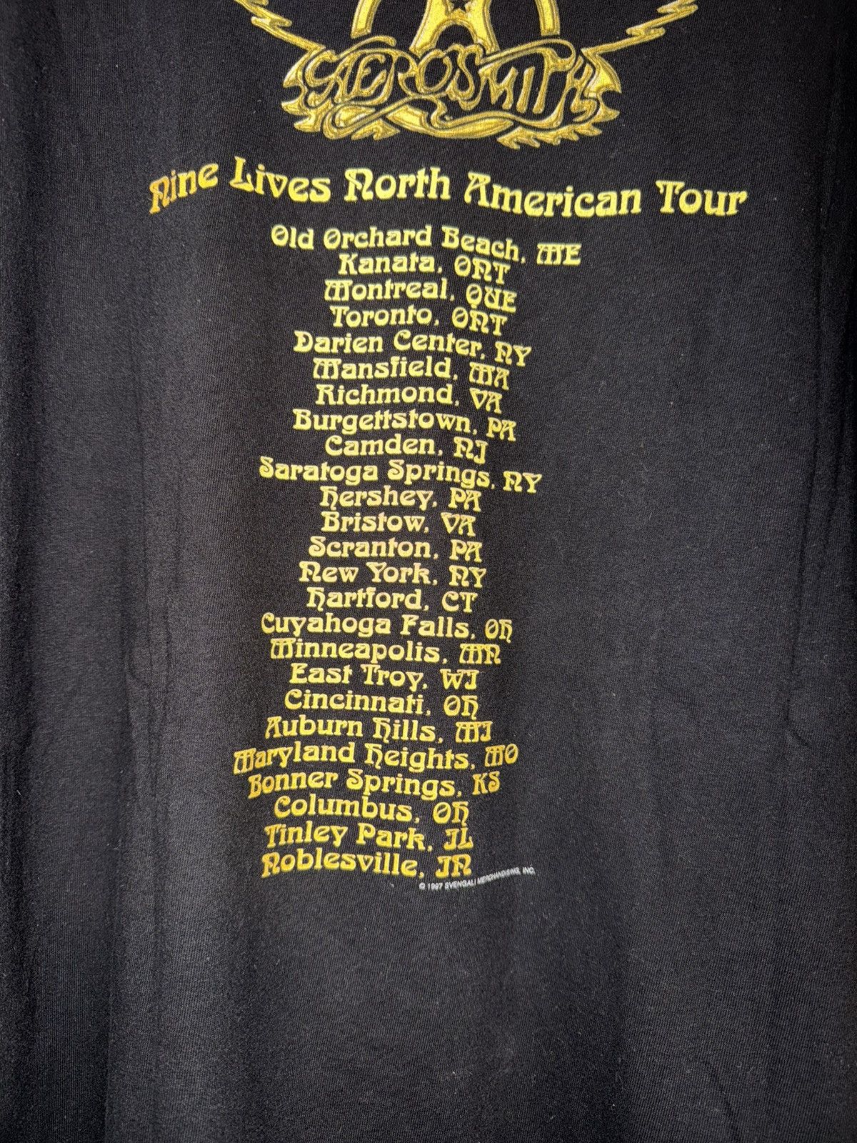 Giant Vintage Aerosmith 1997 Nine Lives North American Tour TS XL Size US XL / EU 56 / 4 - 7 Thumbnail