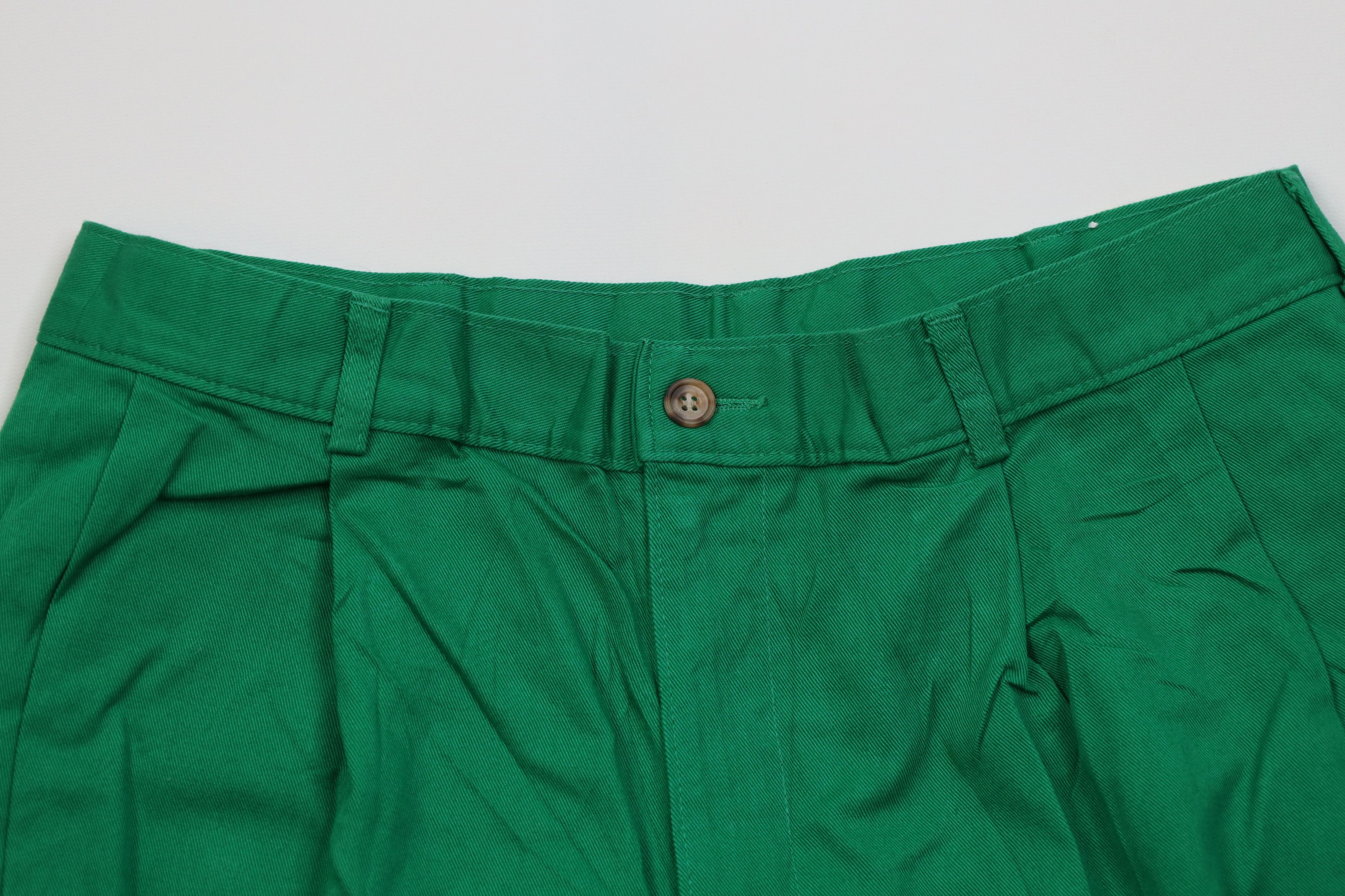 Vintage Deadstock Vintage 70s Streetwear Above Knee Shorts Kelly USA Size US 32 / EU 48 - 2 Thumbnail