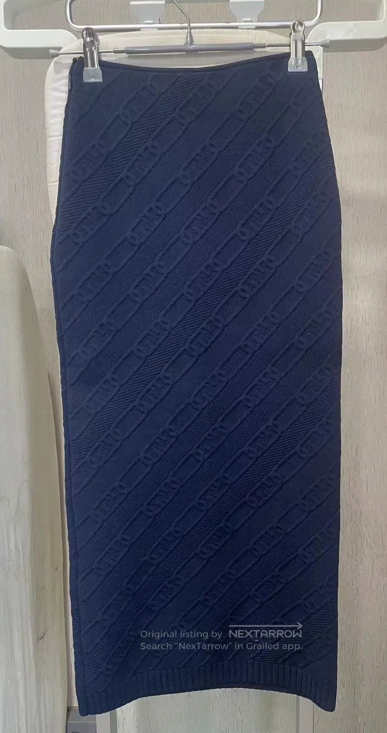 Fendi Fendi Navy Knit Skirt, Classic Full Print Lock Buckle Reli Size 24" / US 00 / IT 34 - 2 Thumbnail