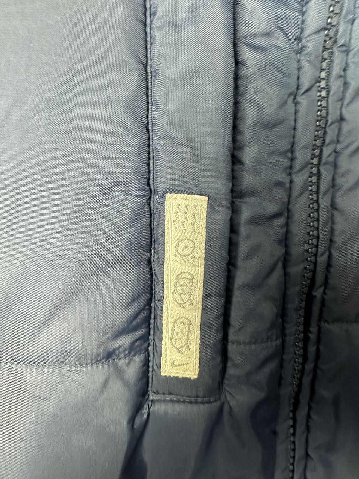 Vintage Nike Reversible All Over Print Swoosh Logo Jacket Size L Size US L / EU 52-54 / 3 - 16 Thumbnail