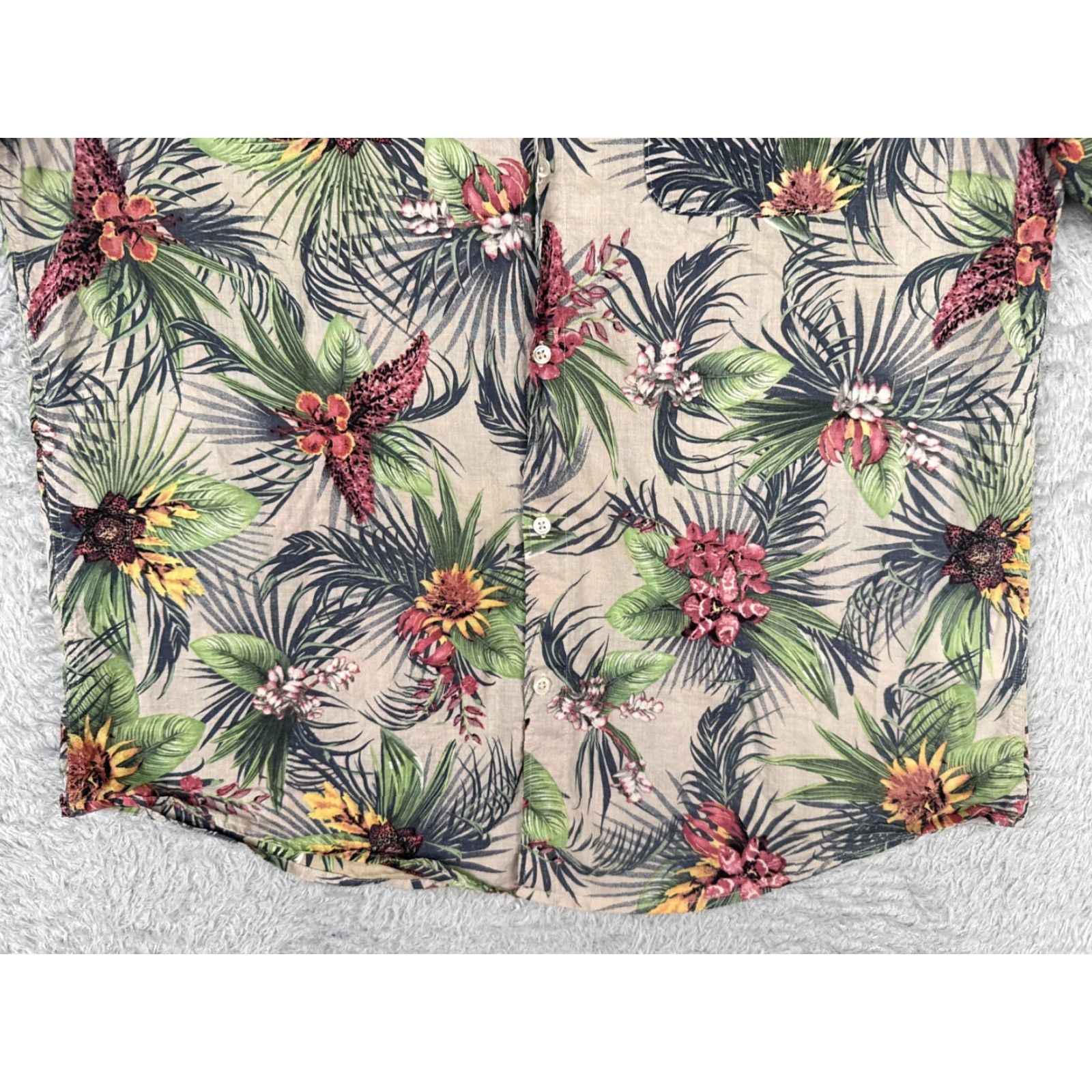 H&M H&M Shirt Adult Large Gray Green Red Floral Leaf Button Up 100% Rayon Pocket Size US L / EU 52-54 / 3 - 5 Thumbnail
