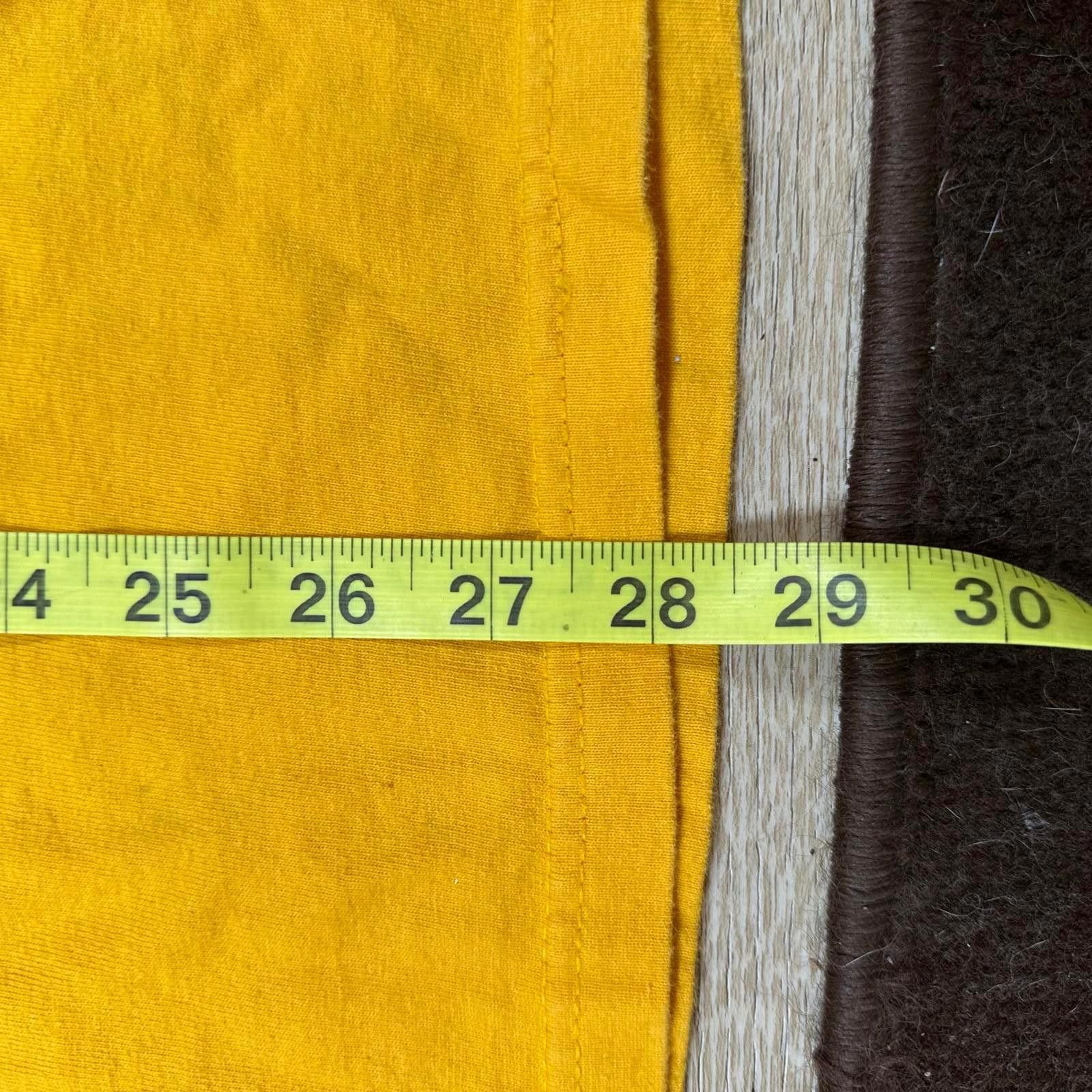 Hanes Hanes Mens T-Shirt XL Yellow Huggy's Place Cocktails Graphic Size US XL / EU 56 / 4 - 7 Thumbnail