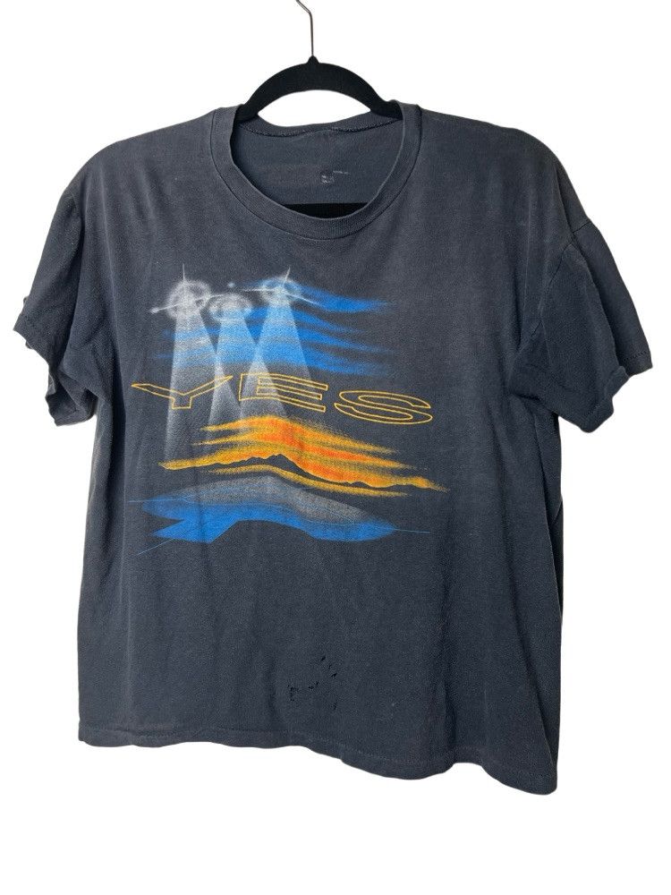 Vintage YES 1984 World Tour Band T-Shirt