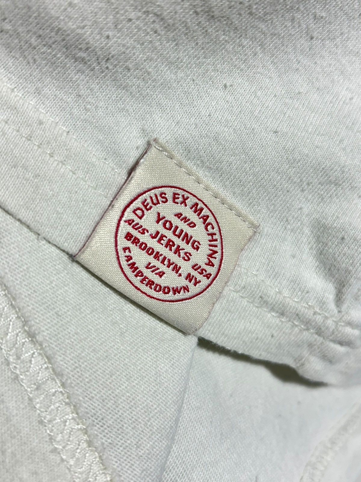 Deus Ex Machina Deus Ex Machina Streetwear White T-Shirt Size US M / EU 48-50 / 2 - 9 Thumbnail