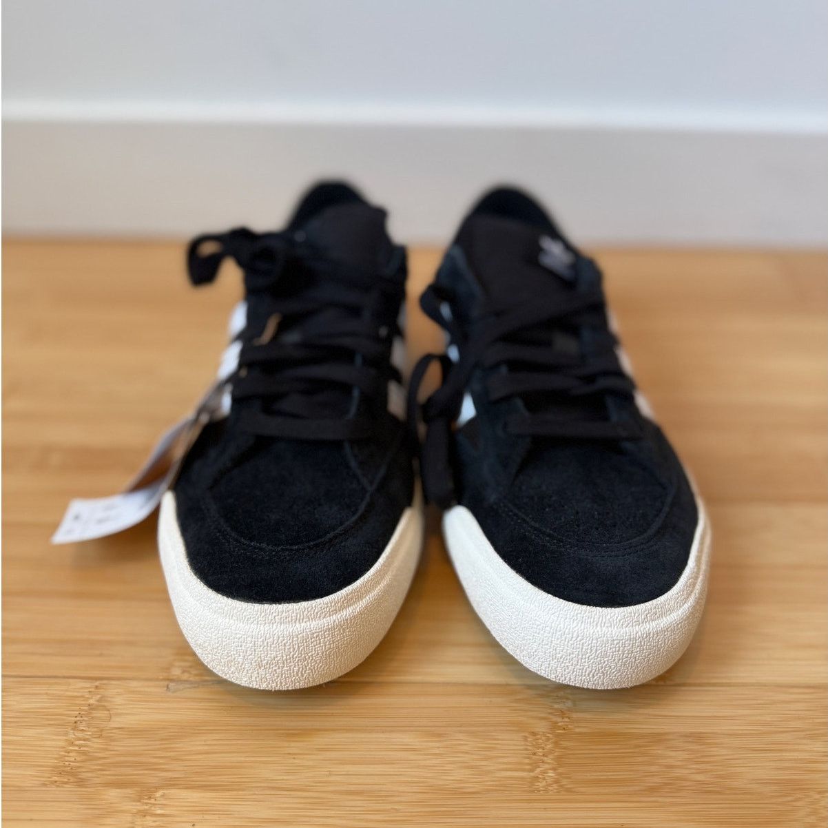 Adidas Adidas Nora Sneakers Lace Up Black White Men's 8 New in Box Size US 8 / EU 41 - 4 Thumbnail
