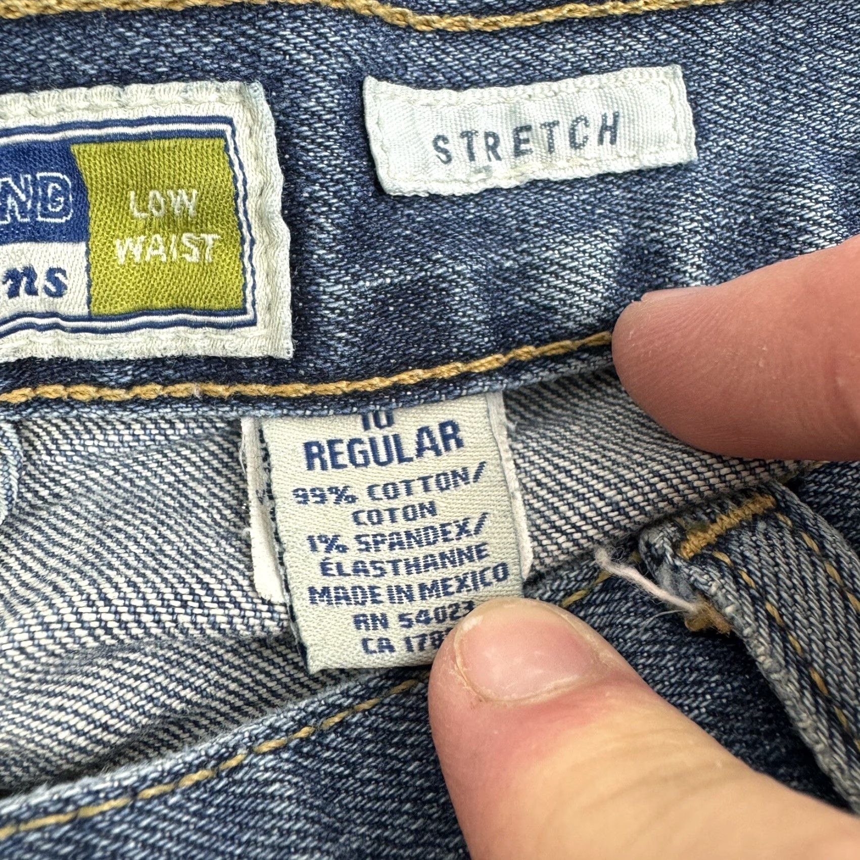 Old Navy VINTAGE Old Navy Flare Jeans Womens 10 Regular Stretch Grunge Punk Skater Blue 31 Inseam 32 In Waist 10 Regular Jeans Womens Mens? Size 32" / US 10 / IT 46 - 6 Thumbnail