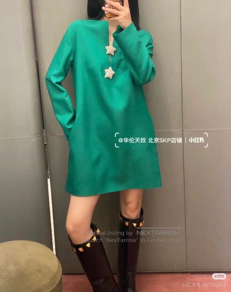 Valentino Valentino Green star diamond buckle dress Size M / US 6-8 / IT 42-44 - 9 Thumbnail
