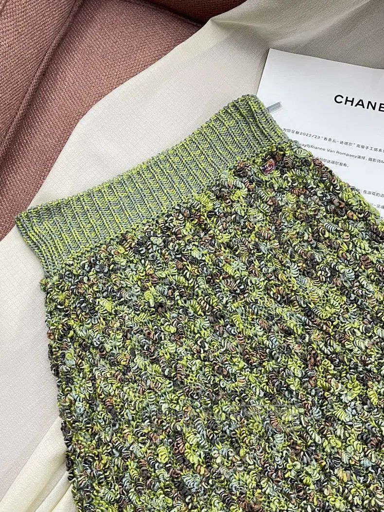 Chanel Chanel Green braided skirt short skirt Size 42" / US 20 - 2 Thumbnail
