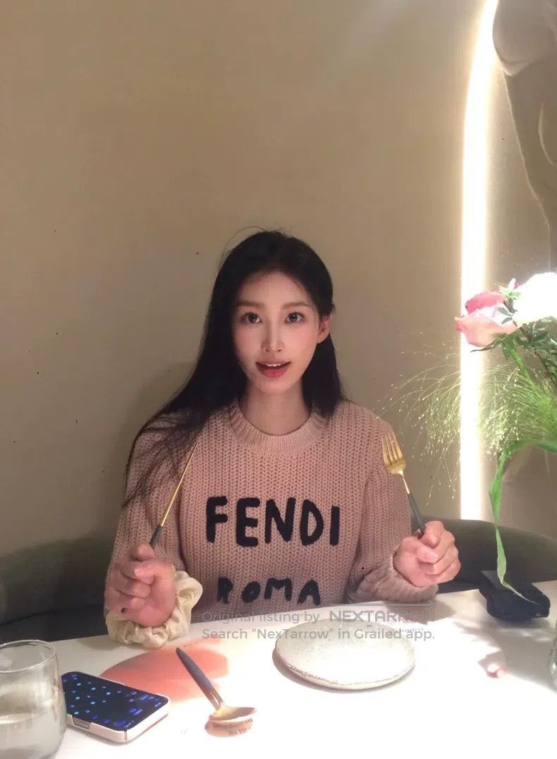 Fendi Fendi Beige Roma Flock Letter Knit Sweater Size XXS / US 00 / IT 34 - 7 Thumbnail