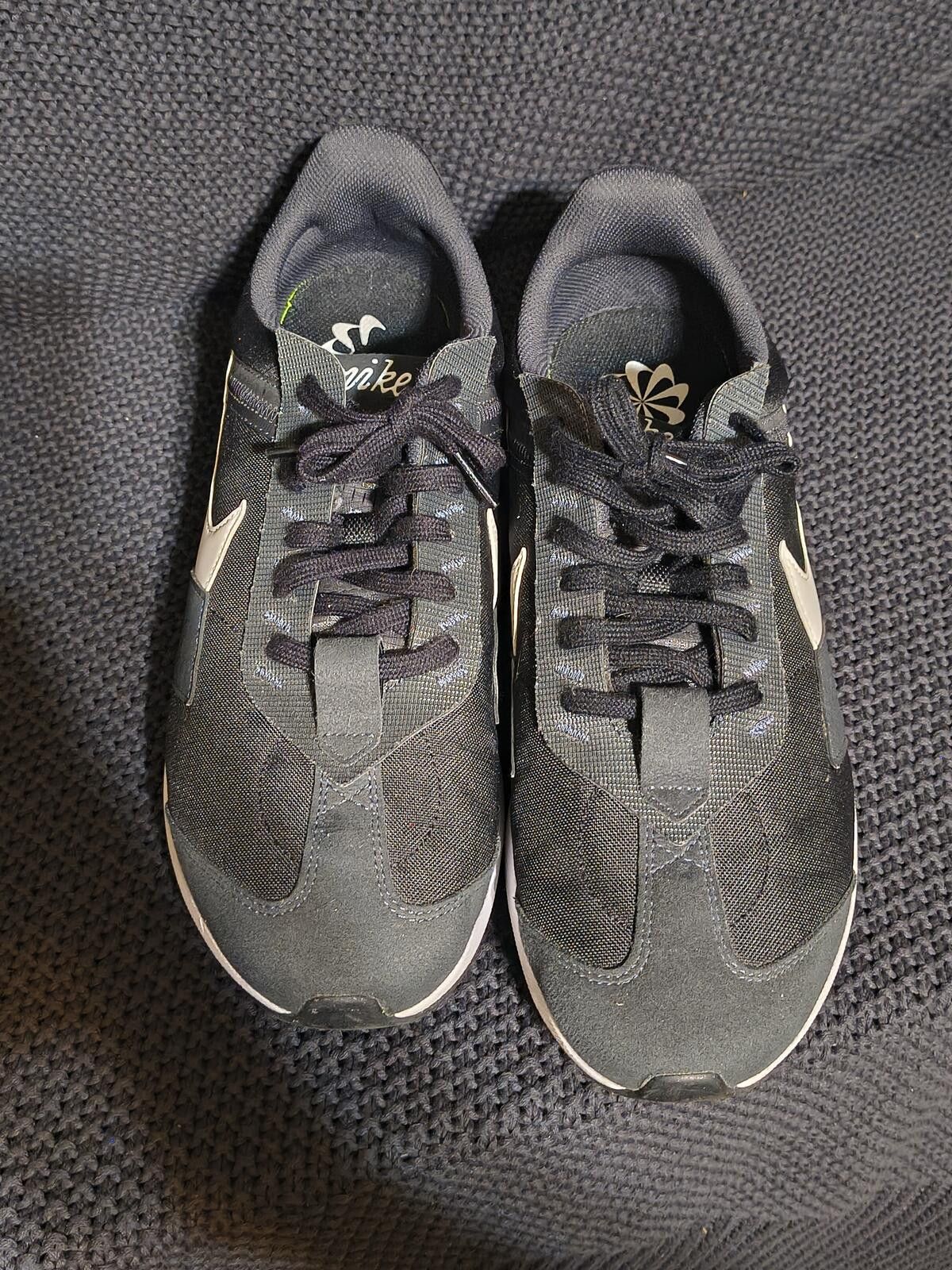 Nike Nike Black and White Athletic Sneakers Size US 13 / EU 46 - 3 Thumbnail