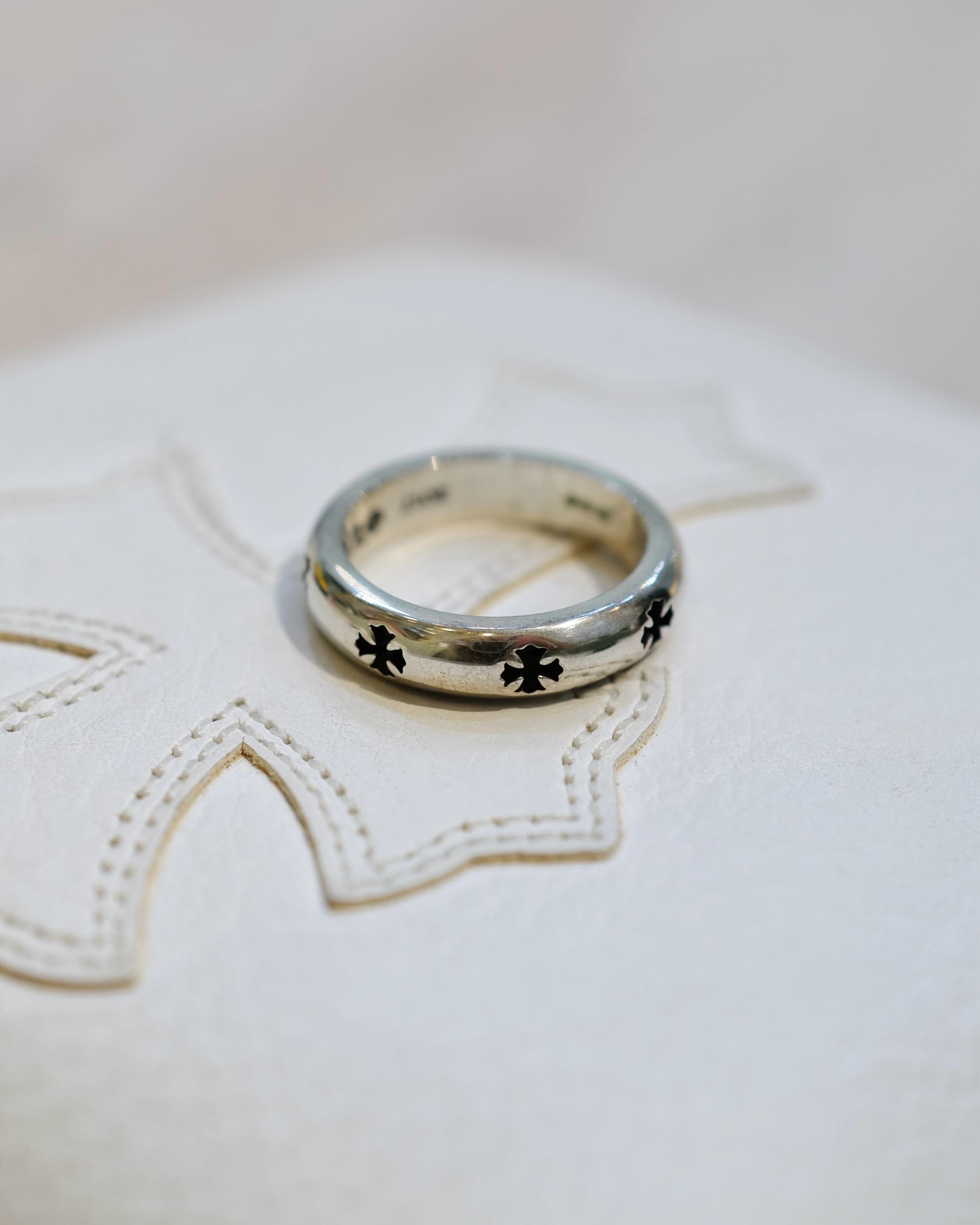 CHROME HEARTS PLUS BAND ring silver