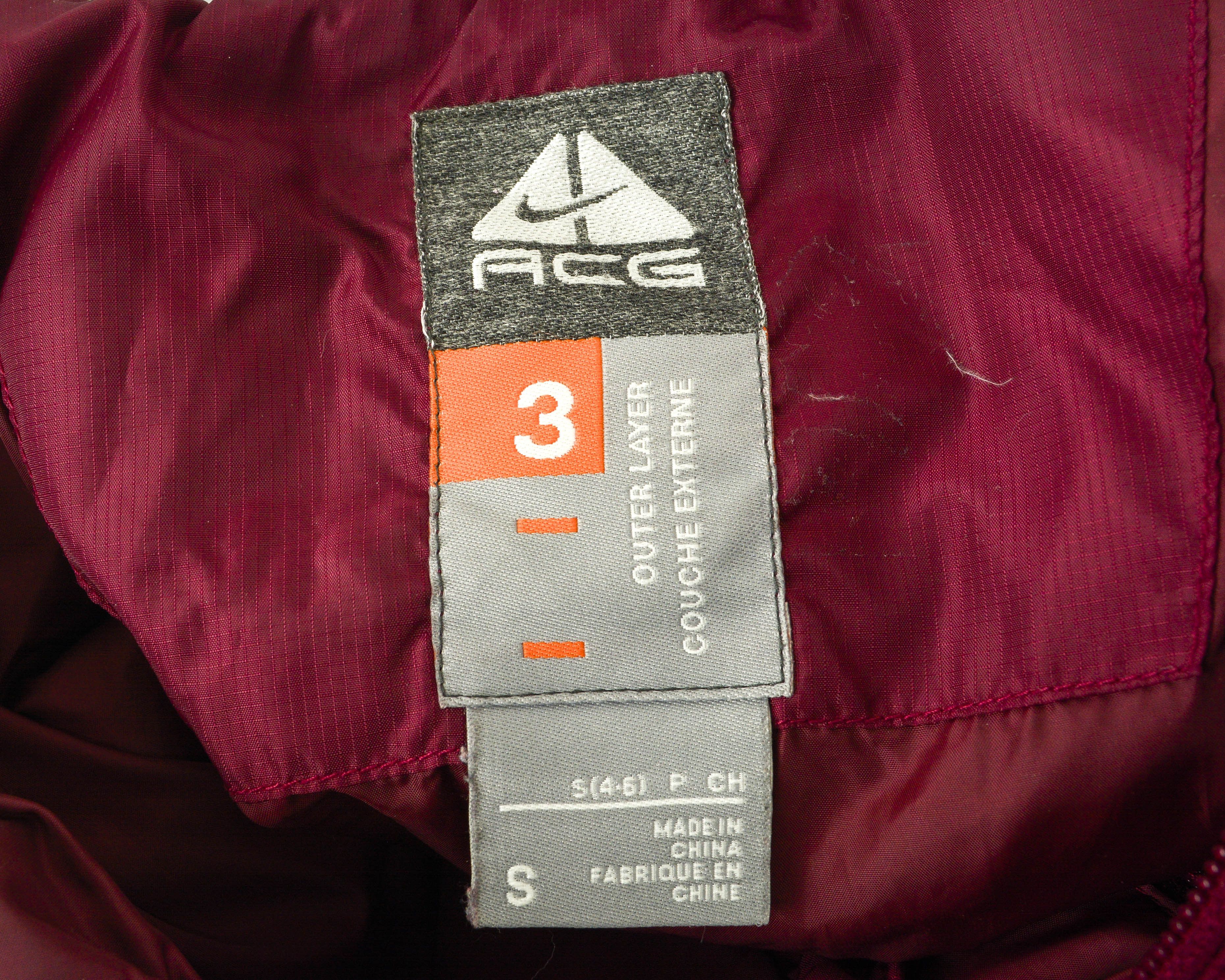 Nike ACG Women S Goose Down Jacket Padded 3 Outer Layer Coat Puffer Size S / US 4 / IT 40 - 4 Thumbnail