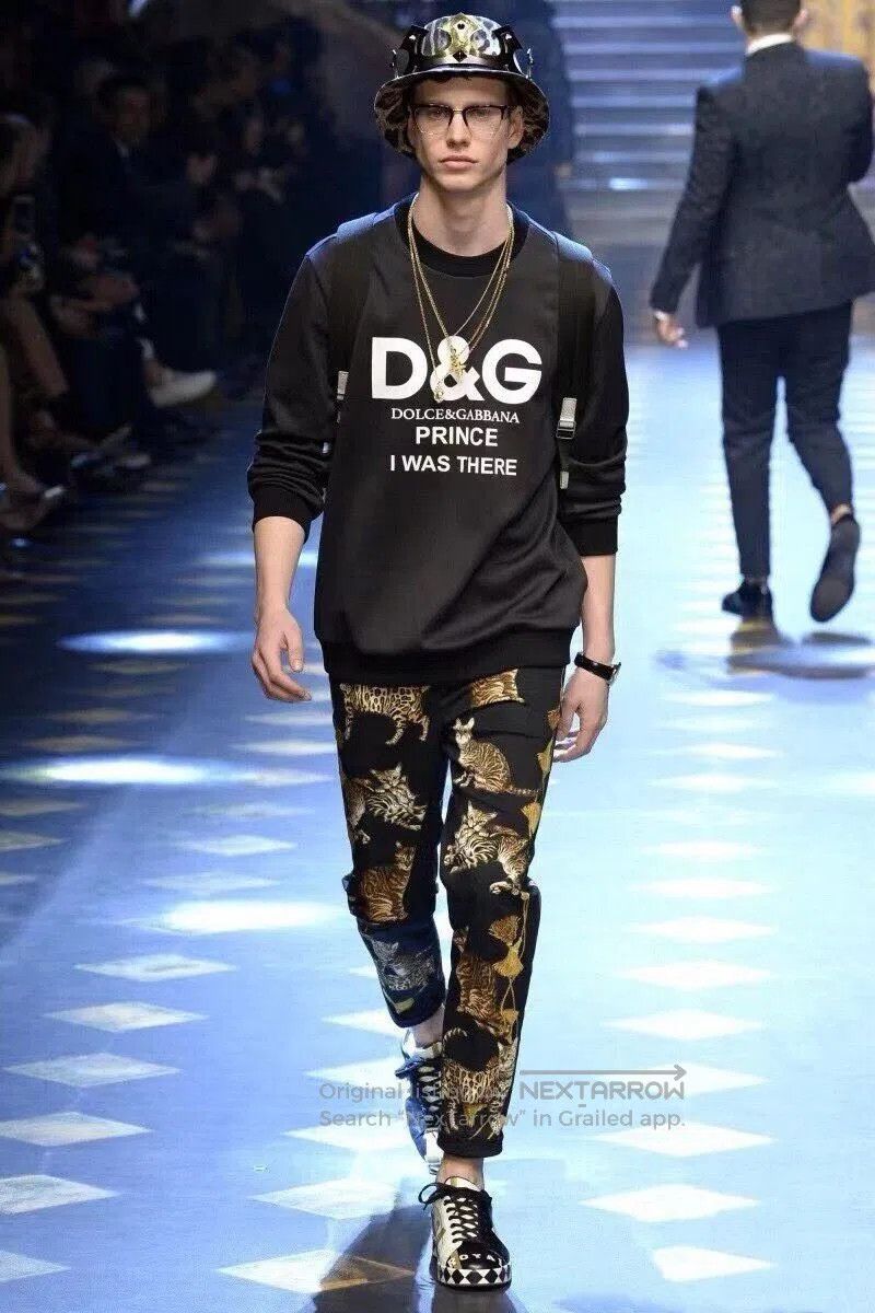 Dolce & Gabbana Dolce&Gabbana Runway Logo Print Sweater. Size US L / EU 52-54 / 3 - 8 Thumbnail