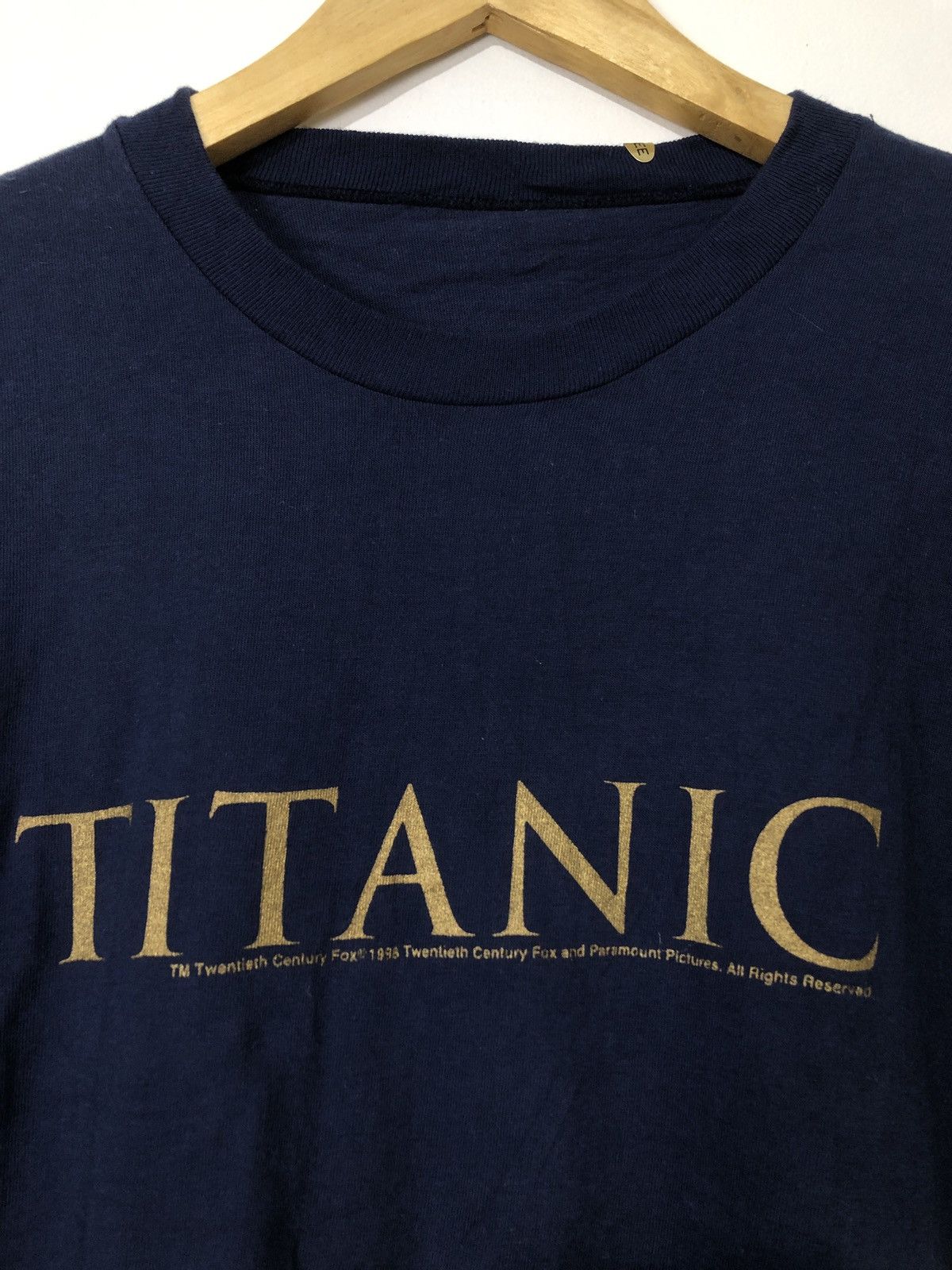 Vintage Vintage 90s Titanic Movie T-Shirt Size US L / EU 52-54 / 3 - 2 Thumbnail
