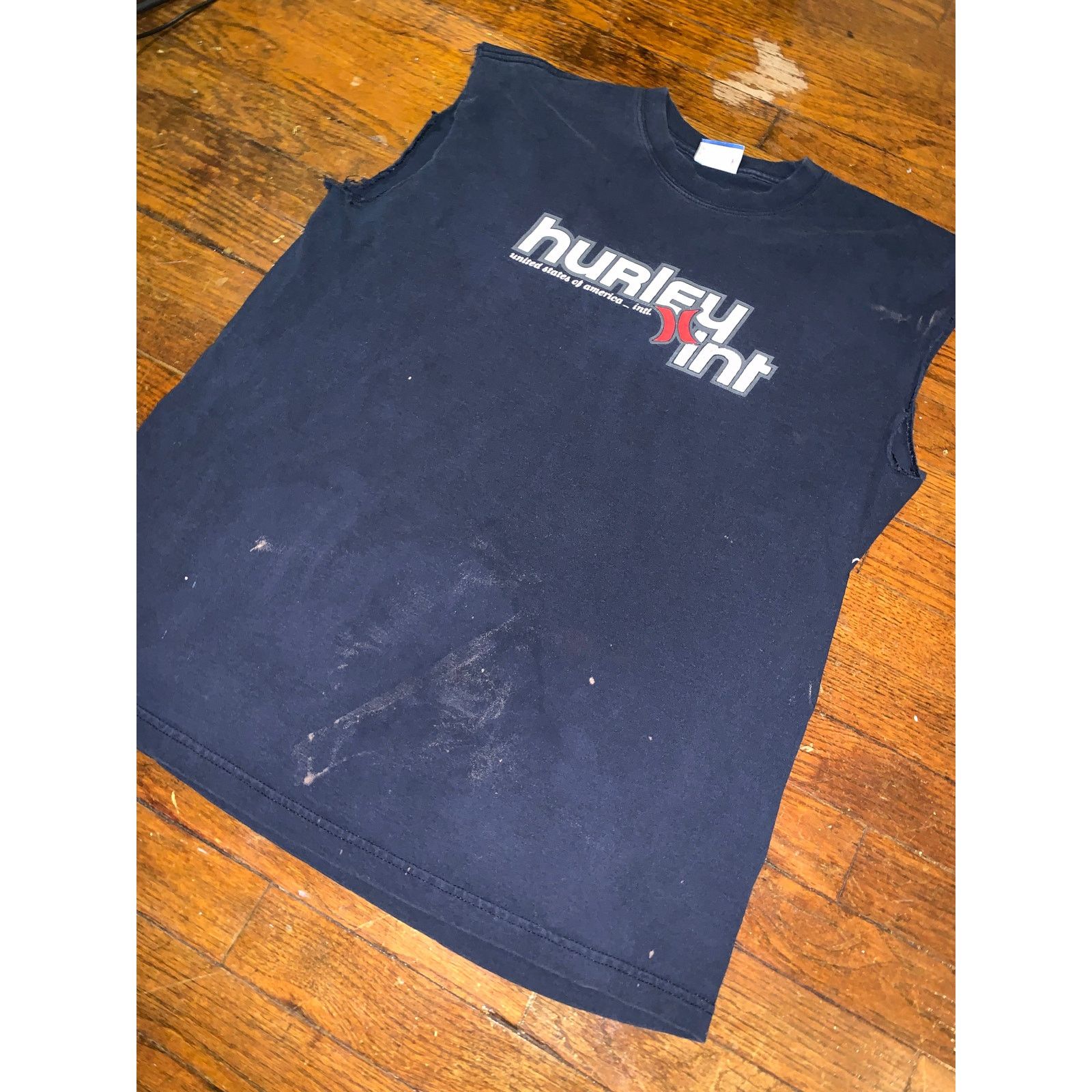 Hurley Vtg Y2K Hurley Cut Off Shirt Navy Blue Thrashed XL Size US XL / EU 56 / 4 - 2 Thumbnail