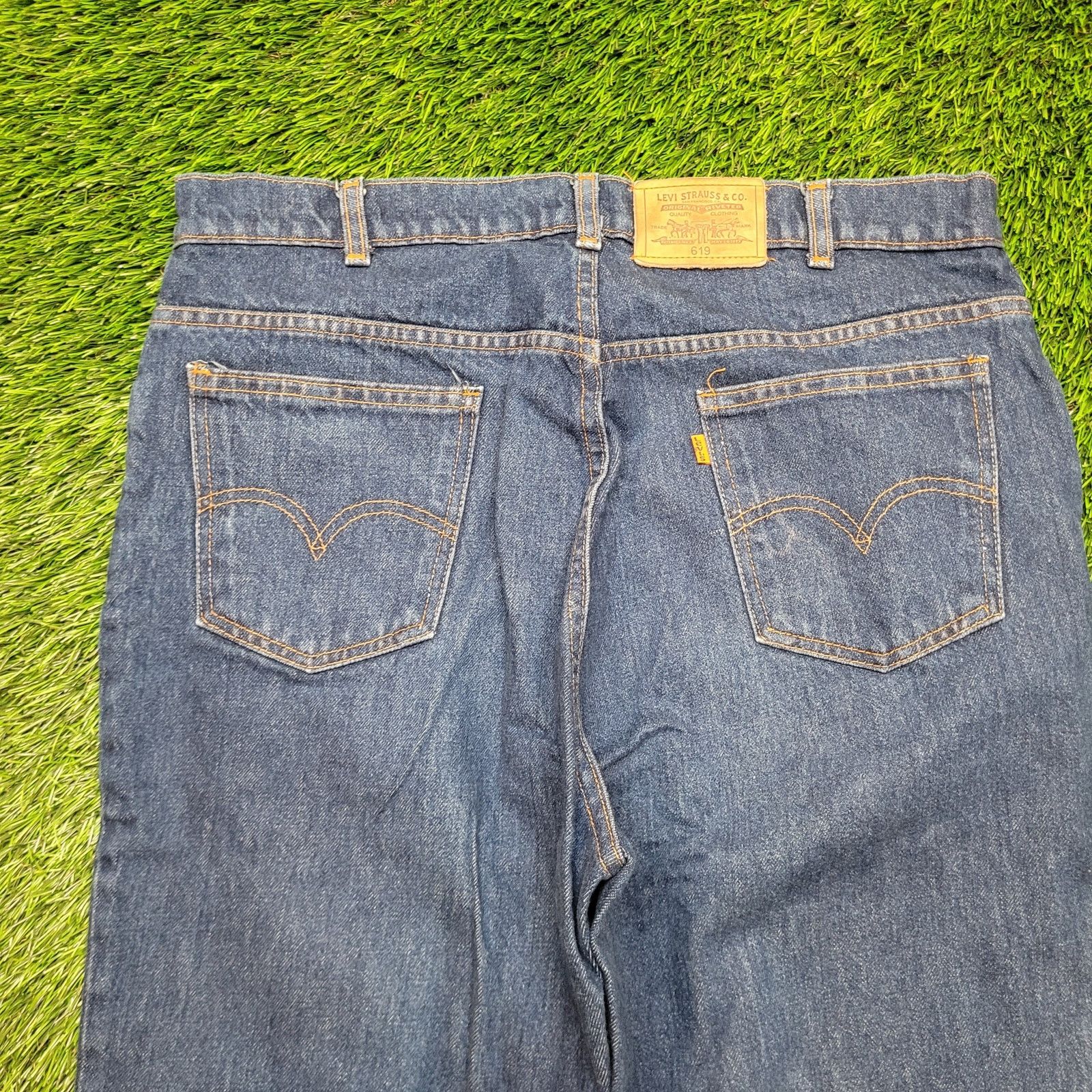Levi's VTG 80s Levis 619 Orange Tab Jeans Mens 37x28 Canada Size US 37 - 7 Thumbnail