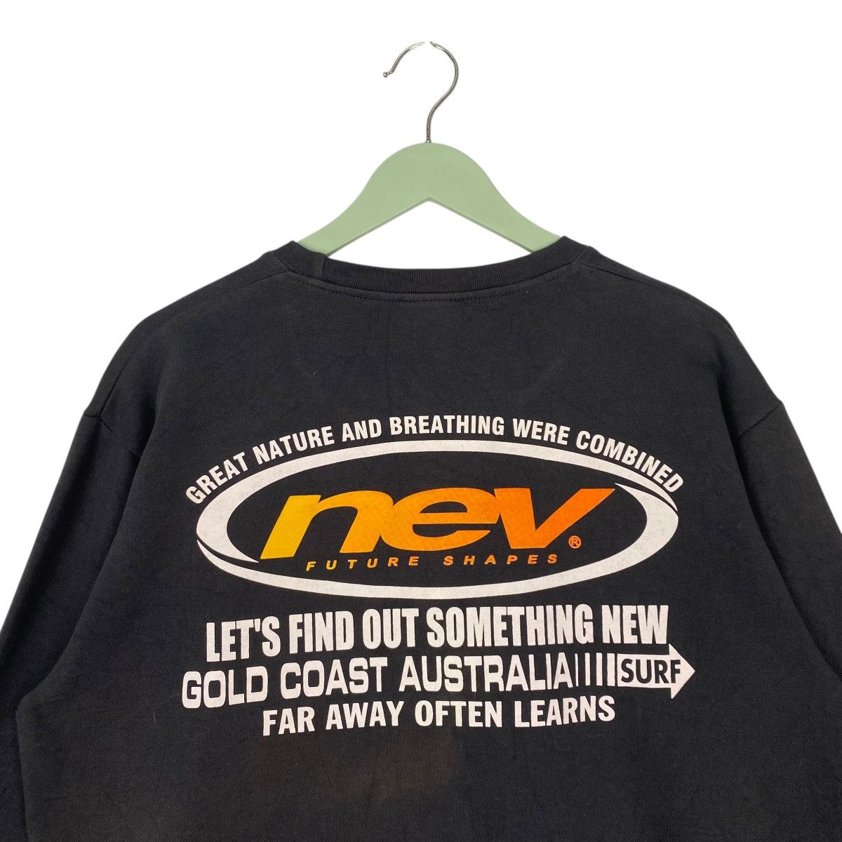Vintage Vintage NEV Surfboard Sweatshirt Crewneck Black Size LL Size US L / EU 52-54 / 3 - 4 Thumbnail