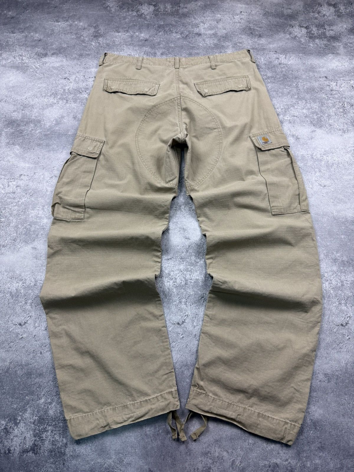 Carhartt Vintage Carhartt Cargo Pants Beige Work Regular Baggy Y2K Size US 34 / EU 50 - 1 Thumbnail