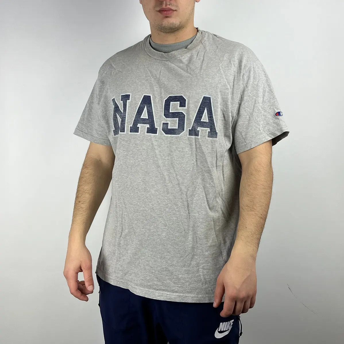 Champion Vintage Champion Nasa Tshirt size Large Size US L / EU 52-54 / 3 - 1 Thumbnail