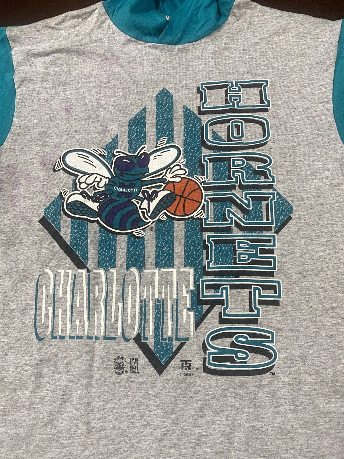 NBA Vintage Charlotte Hornets nba Size US L / EU 52-54 / 3 - 6 Thumbnail