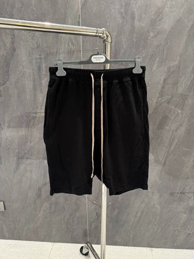 Rick Owens RICK OWENS size m shorts Size US 28 / EU 44 - 1 Thumbnail