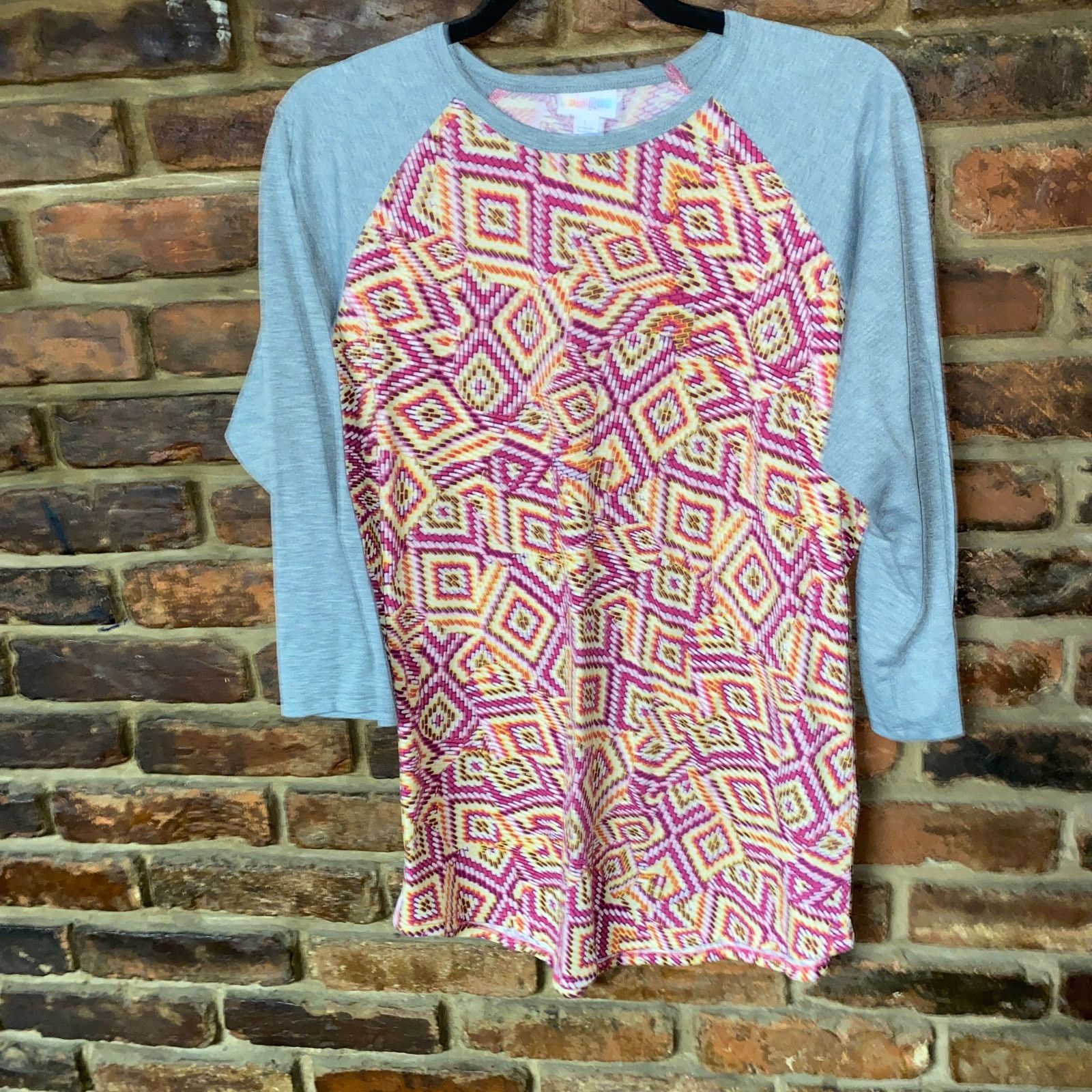 Other LuLaRoe Multicolored Geometric Long Sleeve Top Size Large Size L / US 10 / IT 46 - 1 Thumbnail