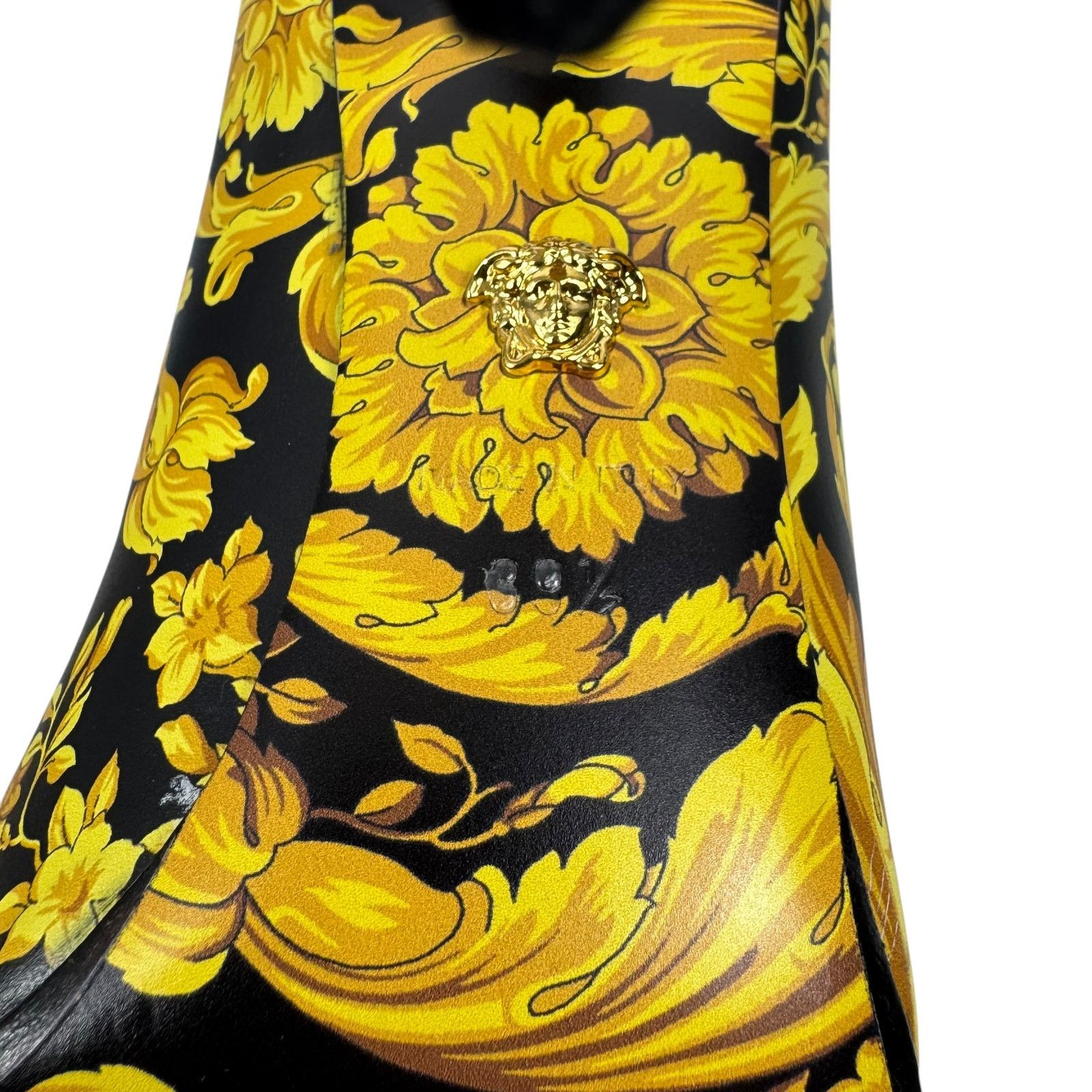Versace Versace Borocco Medusa Leather Heels Pointed Toe Printed Size US 9.5 / IT 39.5 - 10 Thumbnail