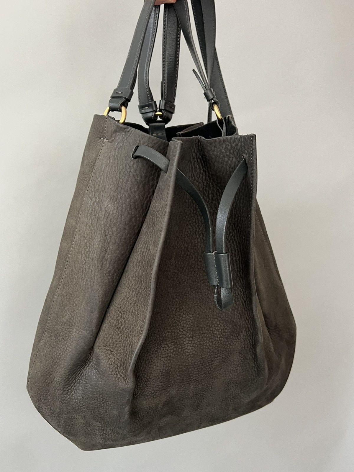 Maison Margiela Maison Margiela Large Nubuck Leather Bucket Bag In Dark Grey Size ONE SIZE - 4 Thumbnail