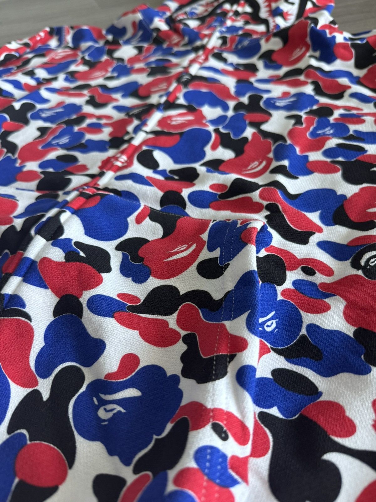 Bape Bape London Separate Shark Full Zip Size US M / EU 48-50 / 2 - 4 Thumbnail