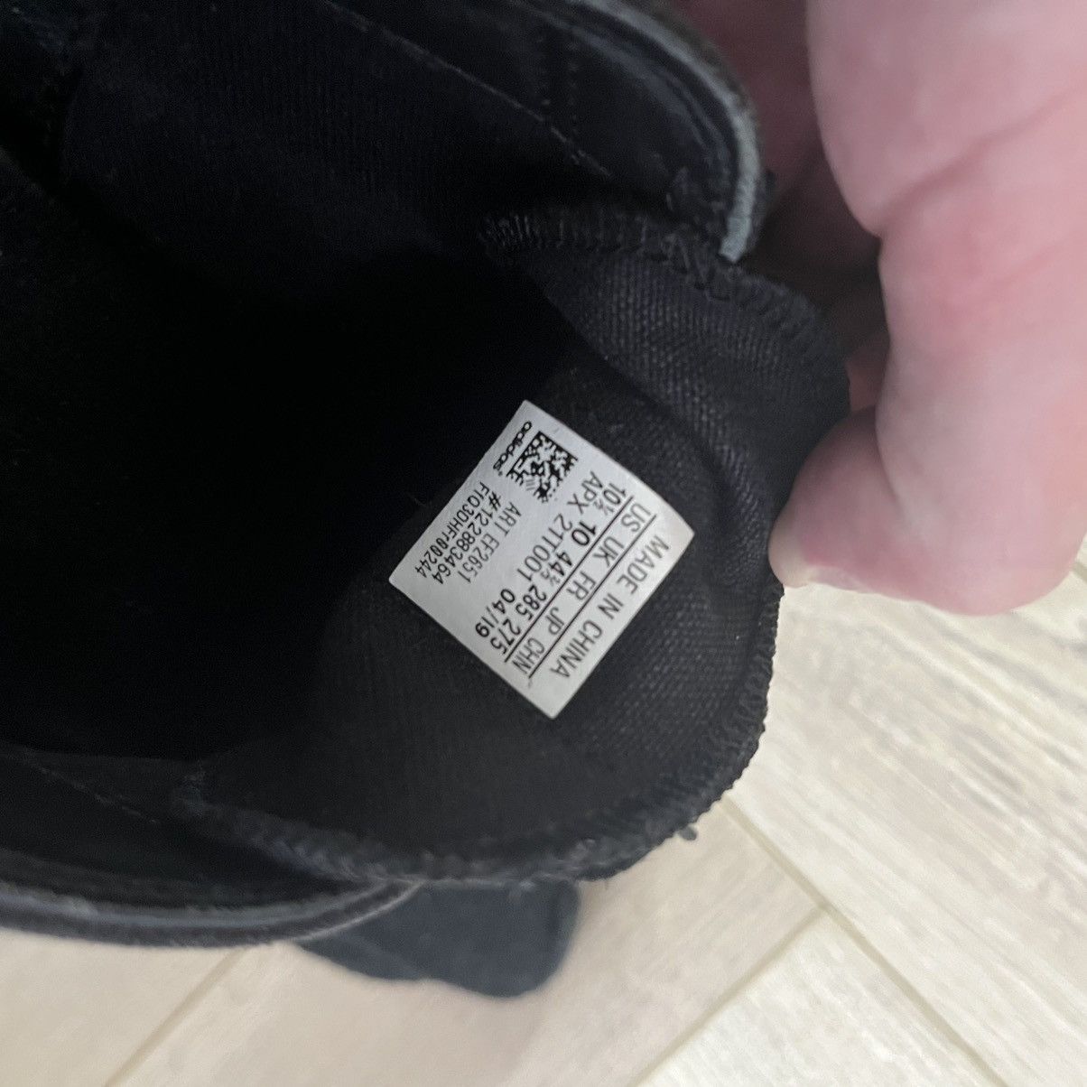 Y-3 Adidas Y-3 Yohji Yamamoto Yuben Low Sneakers Size US 11 / EU 44 - 7 Thumbnail