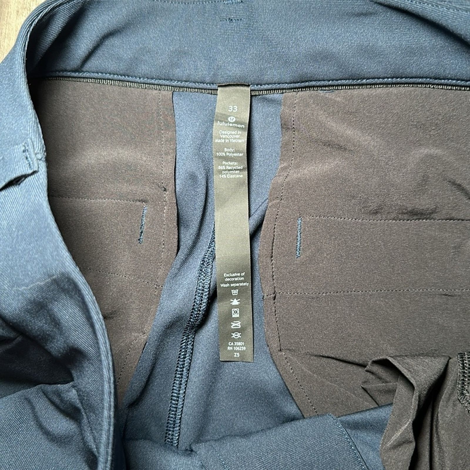 Lululemon Lululemon Commission Slim Fit Pants - 33 Size US 33 - 8 Thumbnail
