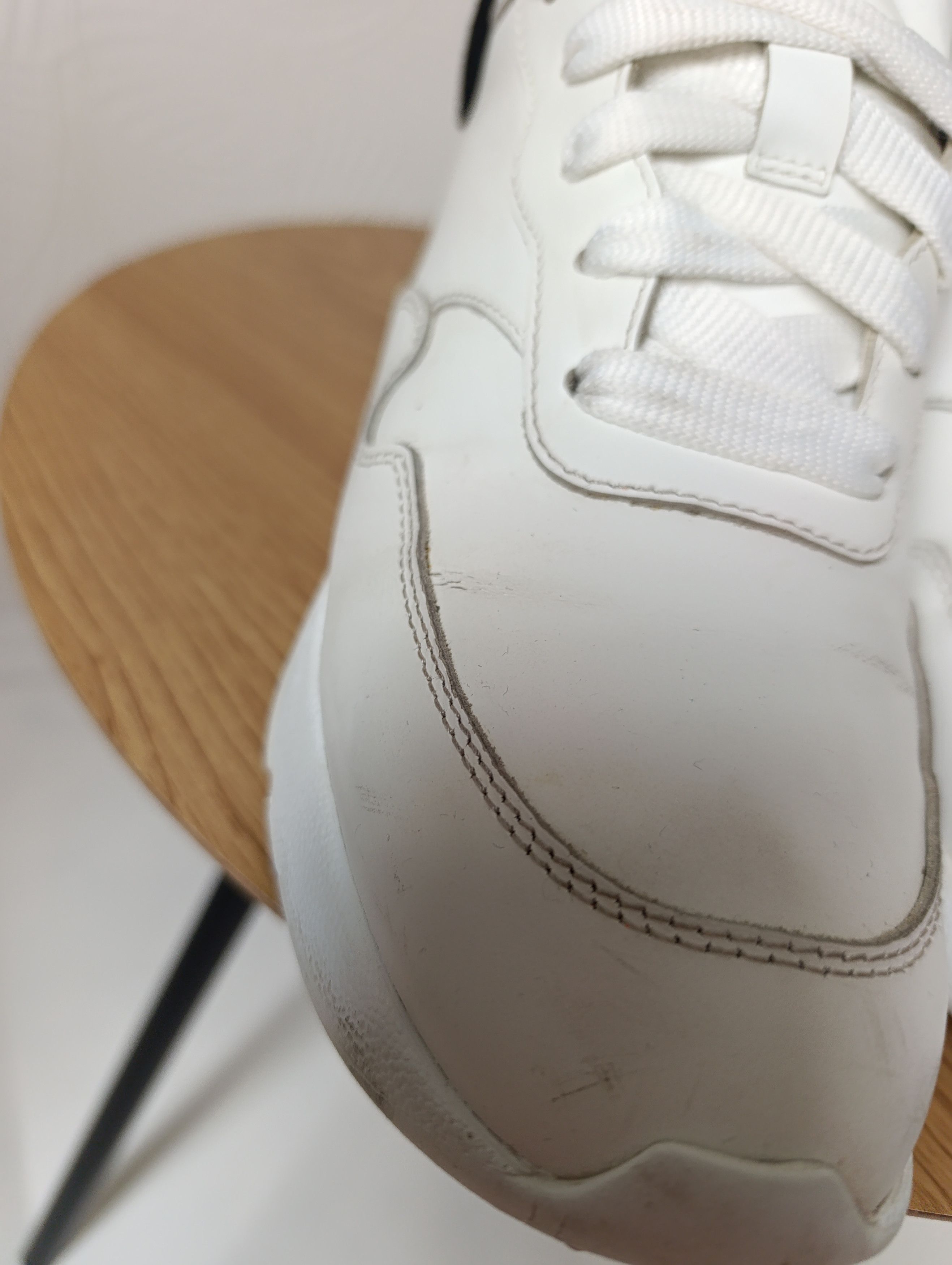 Alexander McQueen ALEXANDER MCQUEEN WOMEN'S WHITE LEATHER RUNNER SNEAKERS Size US 7.5 / IT 37.5 - 14 Thumbnail