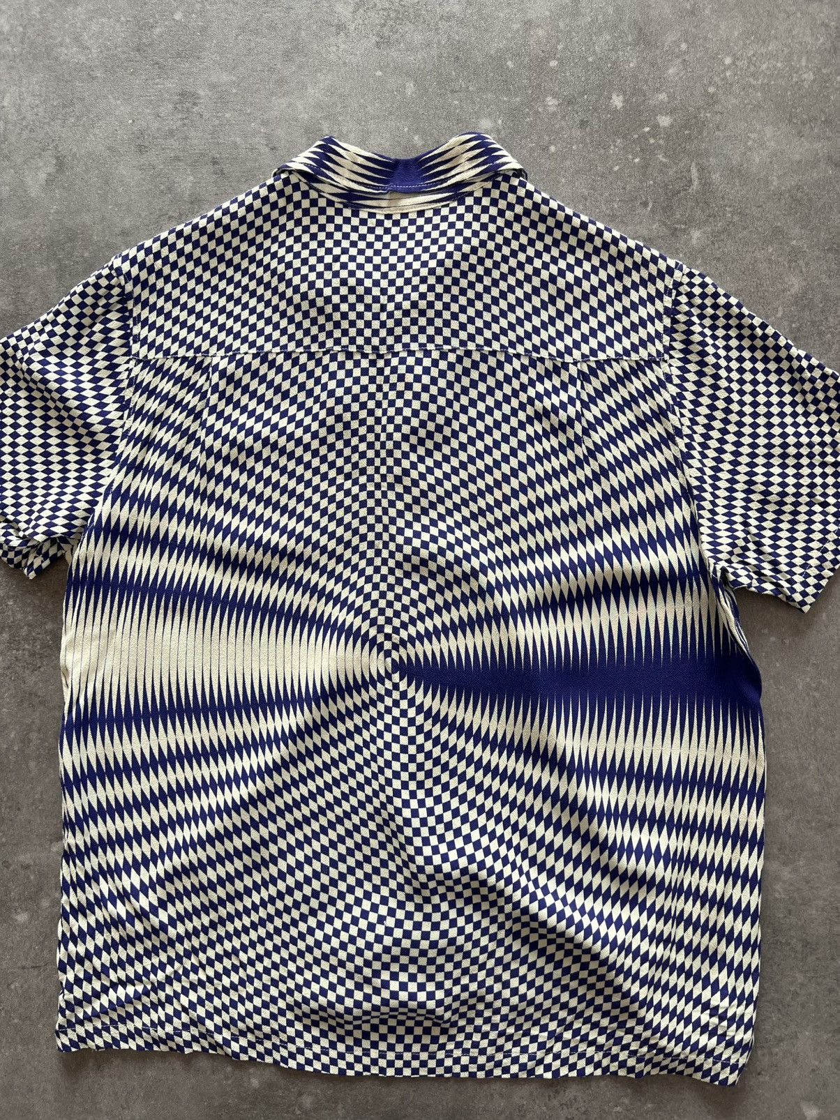 Stussy Rare Stussy Geometrical Cropped Boxy Fit Shirt Rayon Japan Size US S / EU 44-46 / 1 - 4 Thumbnail