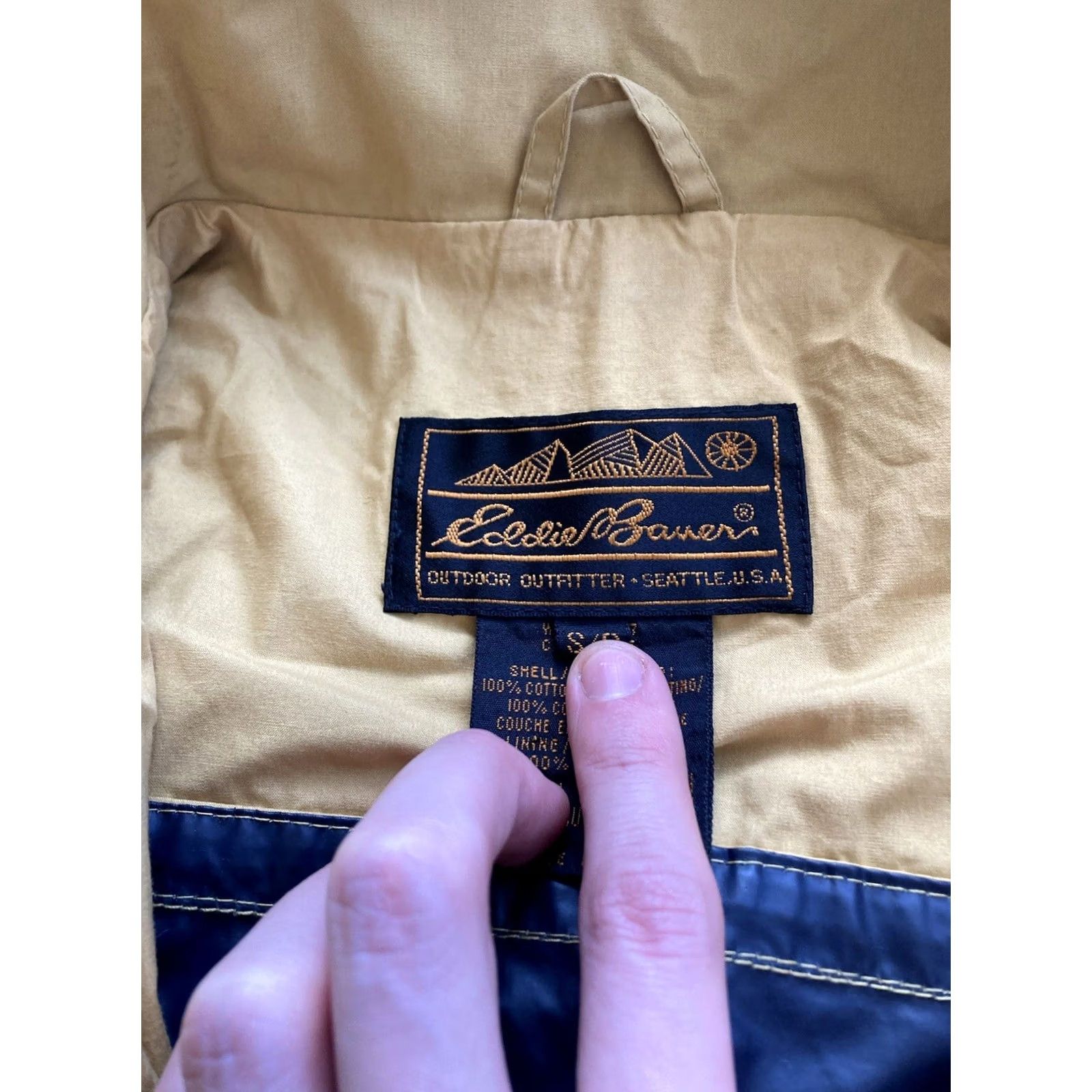Eddie Bauer VINTAGE Eddie Bauer Parka Jacket Mens S Yellow Hooded Full Zip Barn Long Coat Casual Workwear Outdoor Fall Winter 90s Mens Size US S / EU 44-46 / 1 - 5 Thumbnail