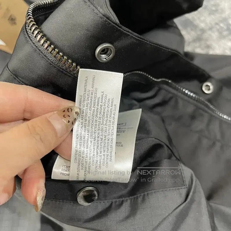 Burberry Burberry Black Short Hooded Coat for Men. Size US S / EU 44-46 / 1 - 8 Thumbnail