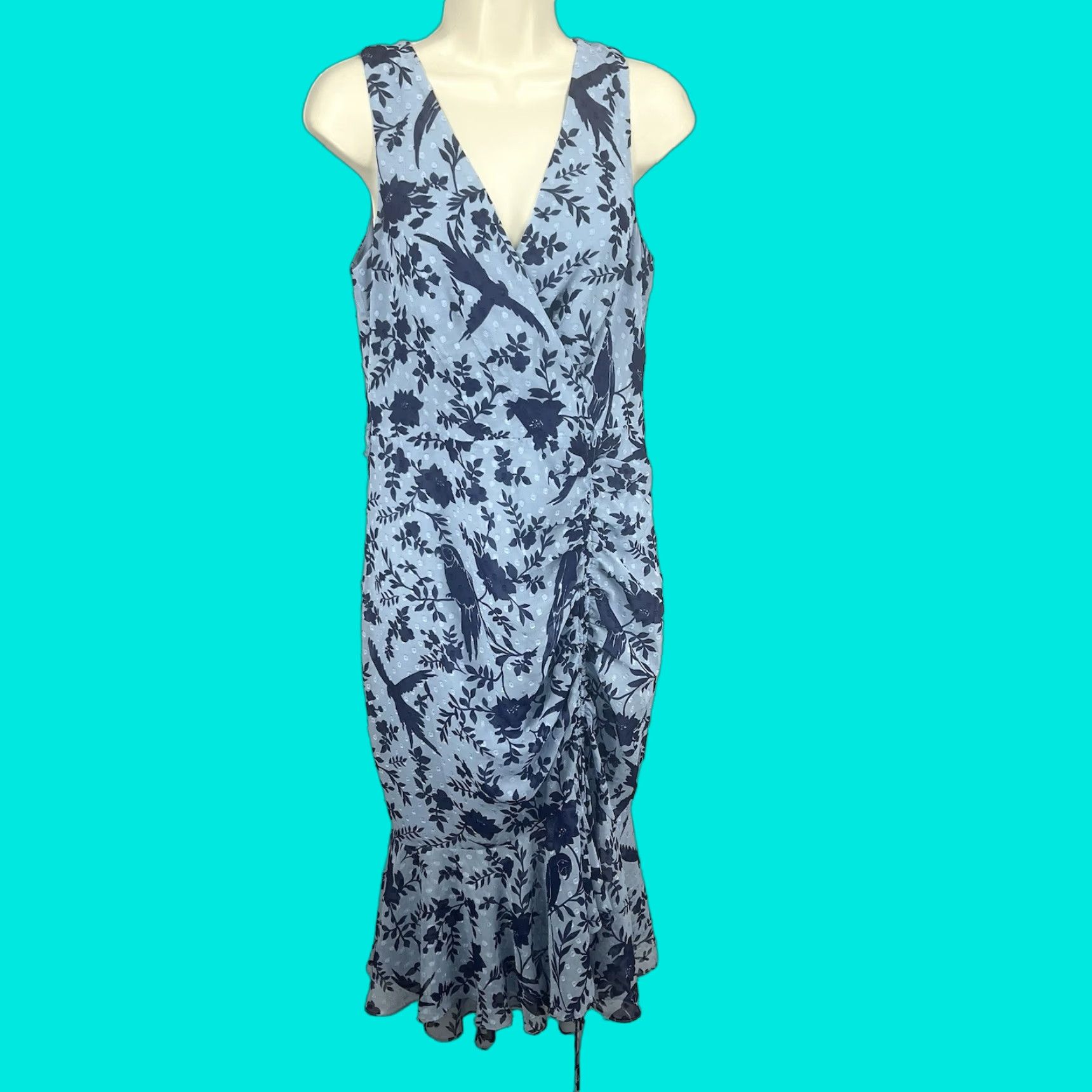 Vintage Eliza J Dress Blue Macaw Bird Floral Sleeveless Textured Ruching Midi Trumpet V-Neck Zip 8 Womens Party/Cocktail, Bridal, Formal, Casual, Wedding Size M / US 6-8 / IT 42-44 - 1 Thumbnail