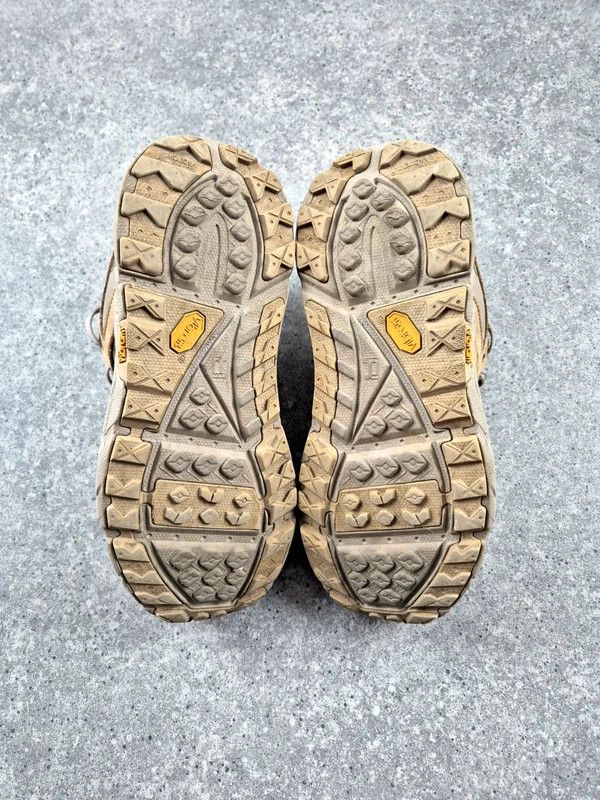 Other Hoka One One Tor Ultra Low Taupe Sneakers Size 40 2/3 Size US 7.5 / EU 40-41 - 4 Thumbnail