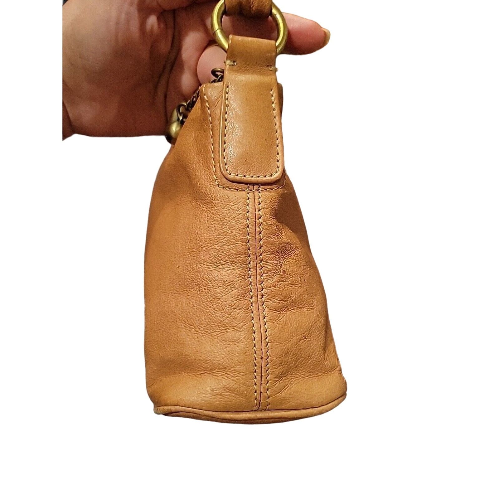 St. Johns Bay St. Johns Bay Genuine Tan Leather Purse Bag Great Condition Size ONE SIZE - 9 Thumbnail