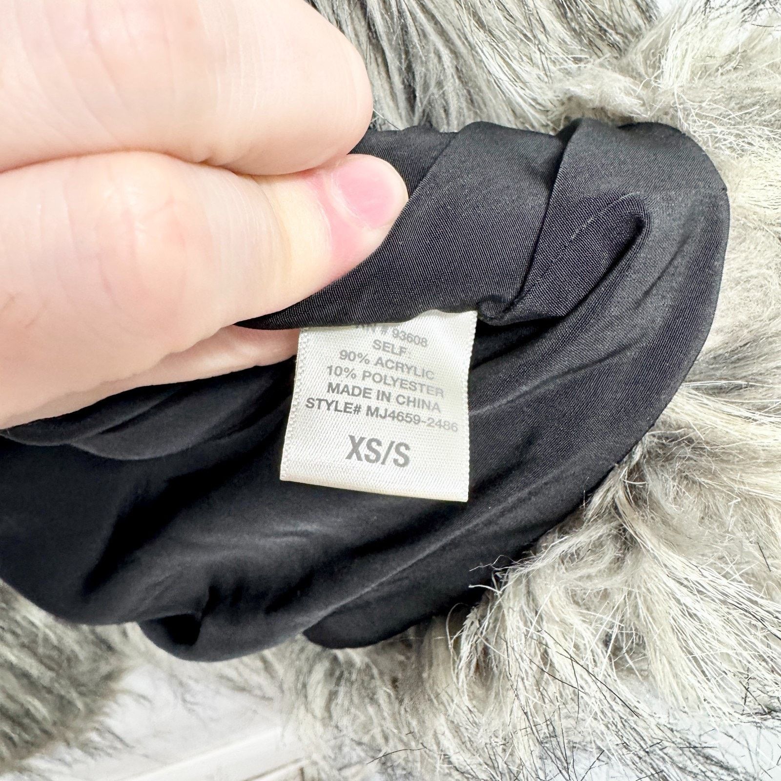 Other Matty M Vest Size XS/S Faux Fur Sleeveless Midi Open Front Size S / US 4 / IT 40 - 4 Thumbnail