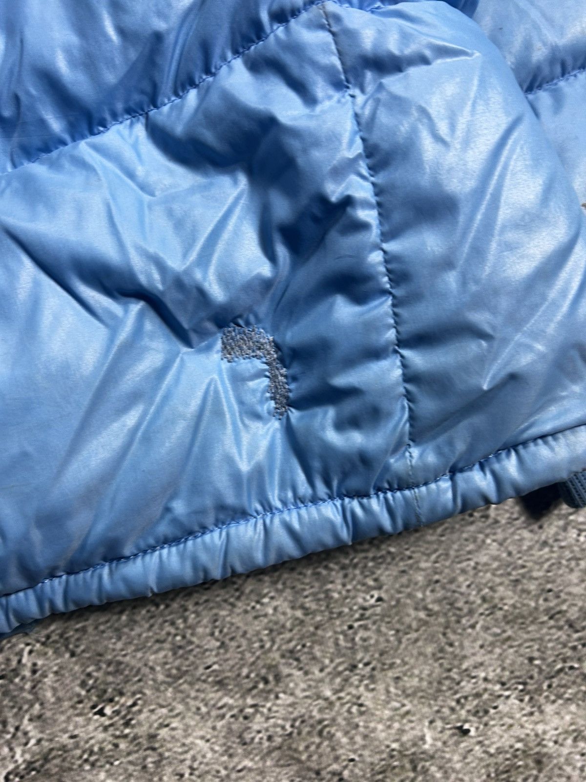 Moncler 90s Moncler vintage baby blue puffer jacket Size US L / EU 52-54 / 3 - 17 Thumbnail