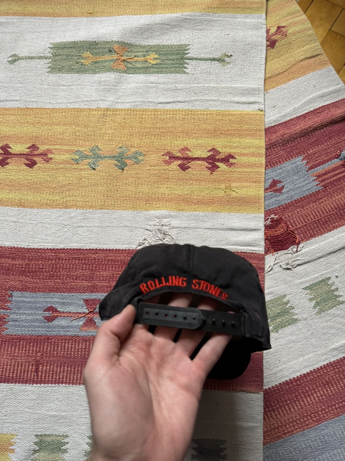 Band Tees Vintage 80-90’s The Rolling Stones Faded Rock Band Hat Size ONE SIZE - 4 Thumbnail