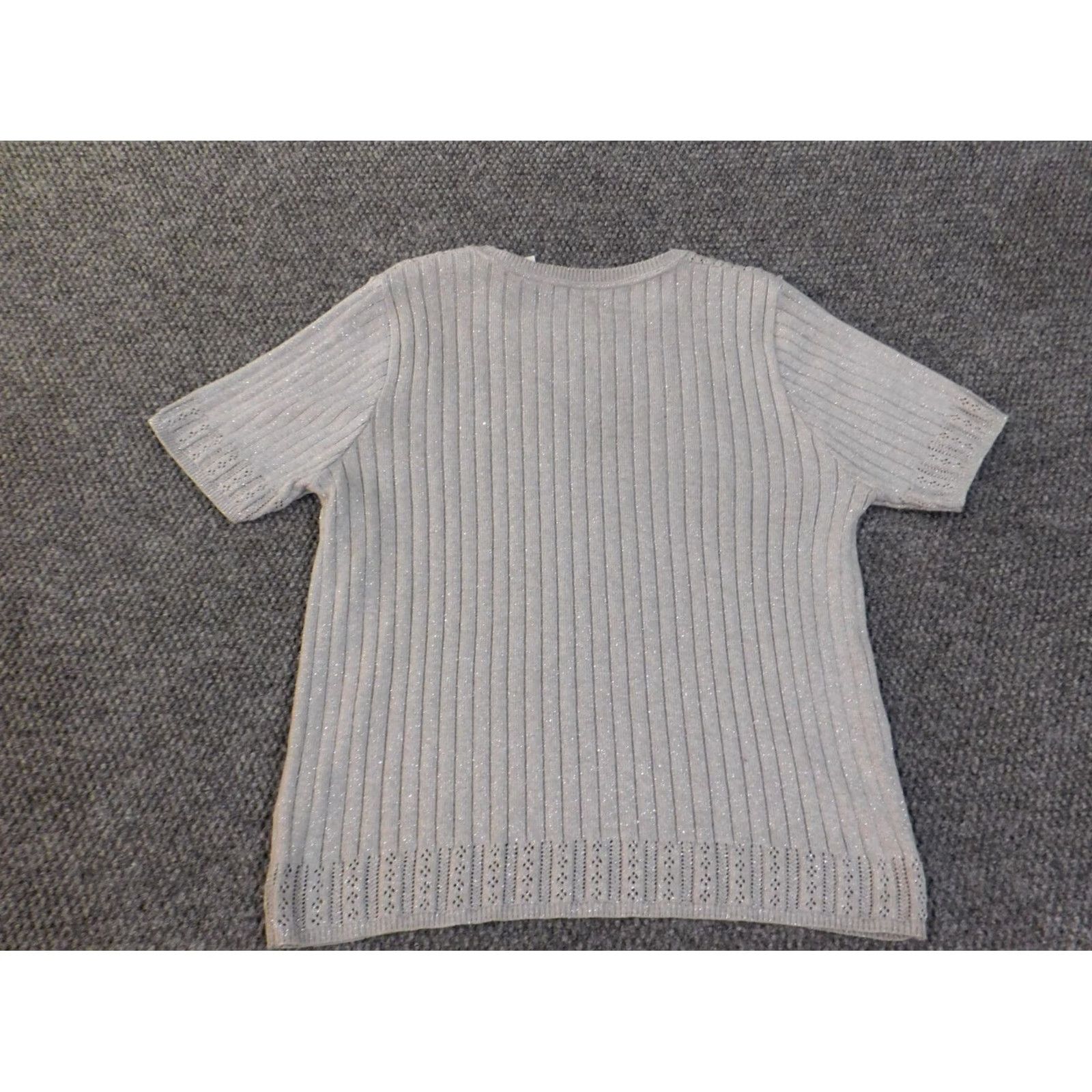 Vintage Alfred Dunner Blouse Shirt Womens Medium Gray Crew Neck Knit Stretch Metallic Pocket Short Sleeve Size M / US 6-8 / IT 42-44 - 6 Thumbnail