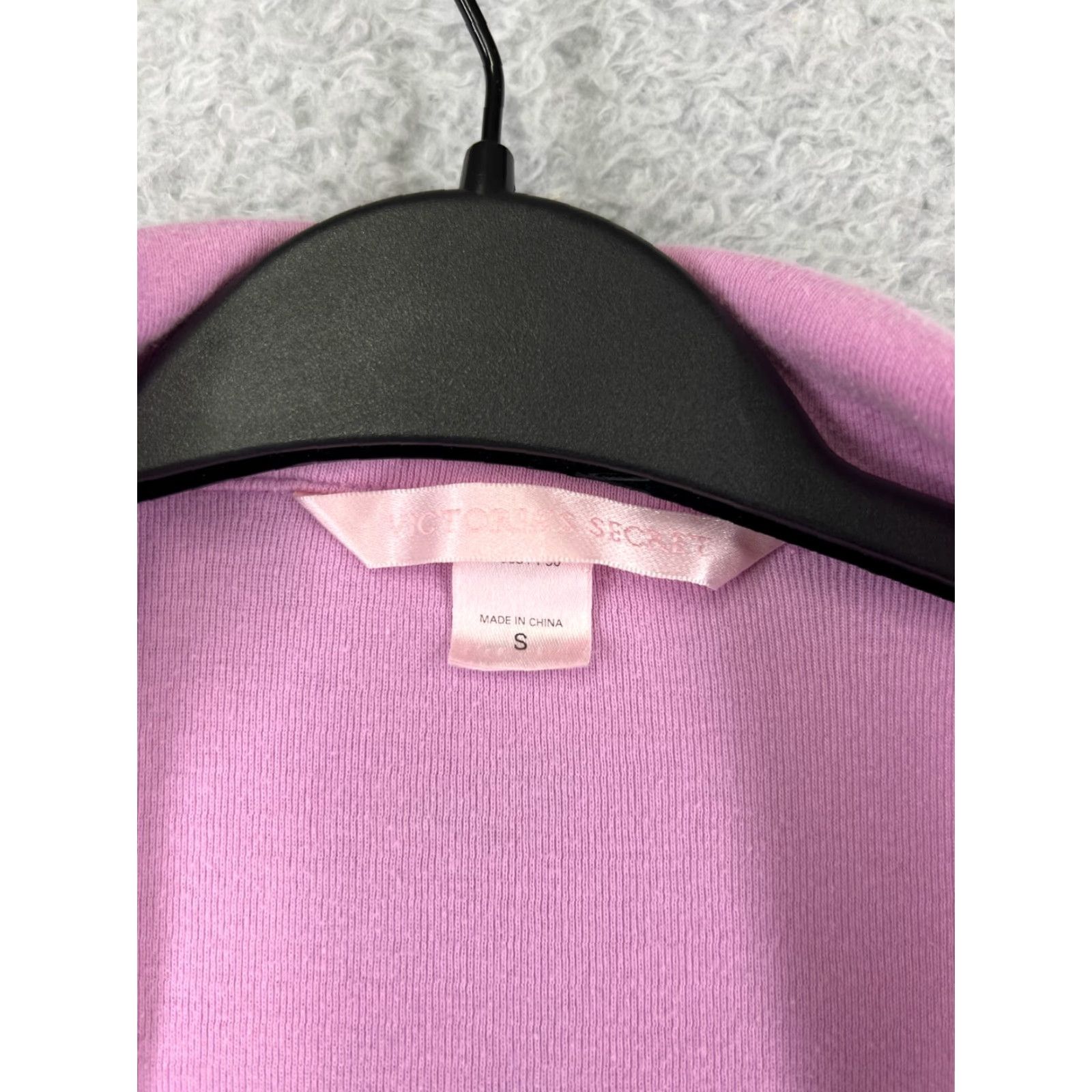 Victoria's Secret Victoria's Secret Pajama Top Women S Pink Button Up Long Sleeve Collar Size S / US 4 / IT 40 - 3 Thumbnail